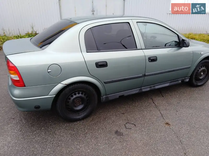 Opel Astra, 2008