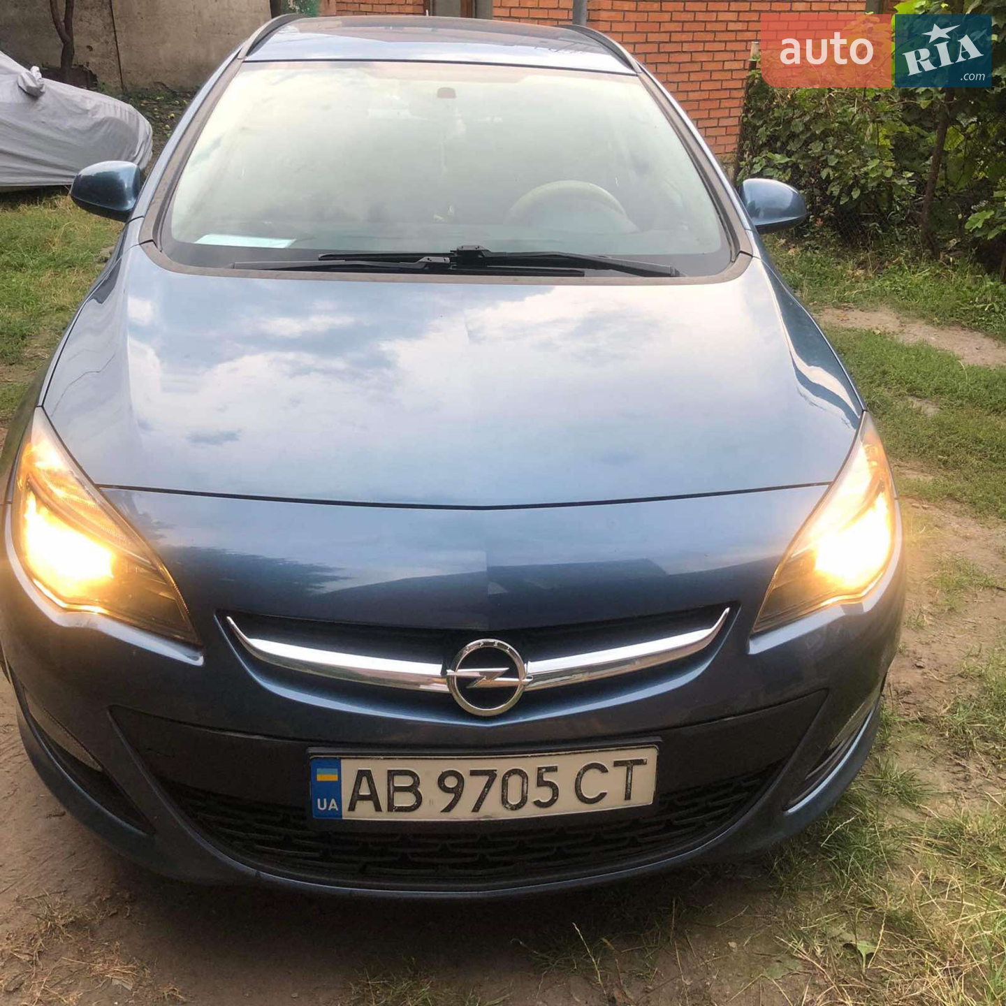 Opel Astra, 2012