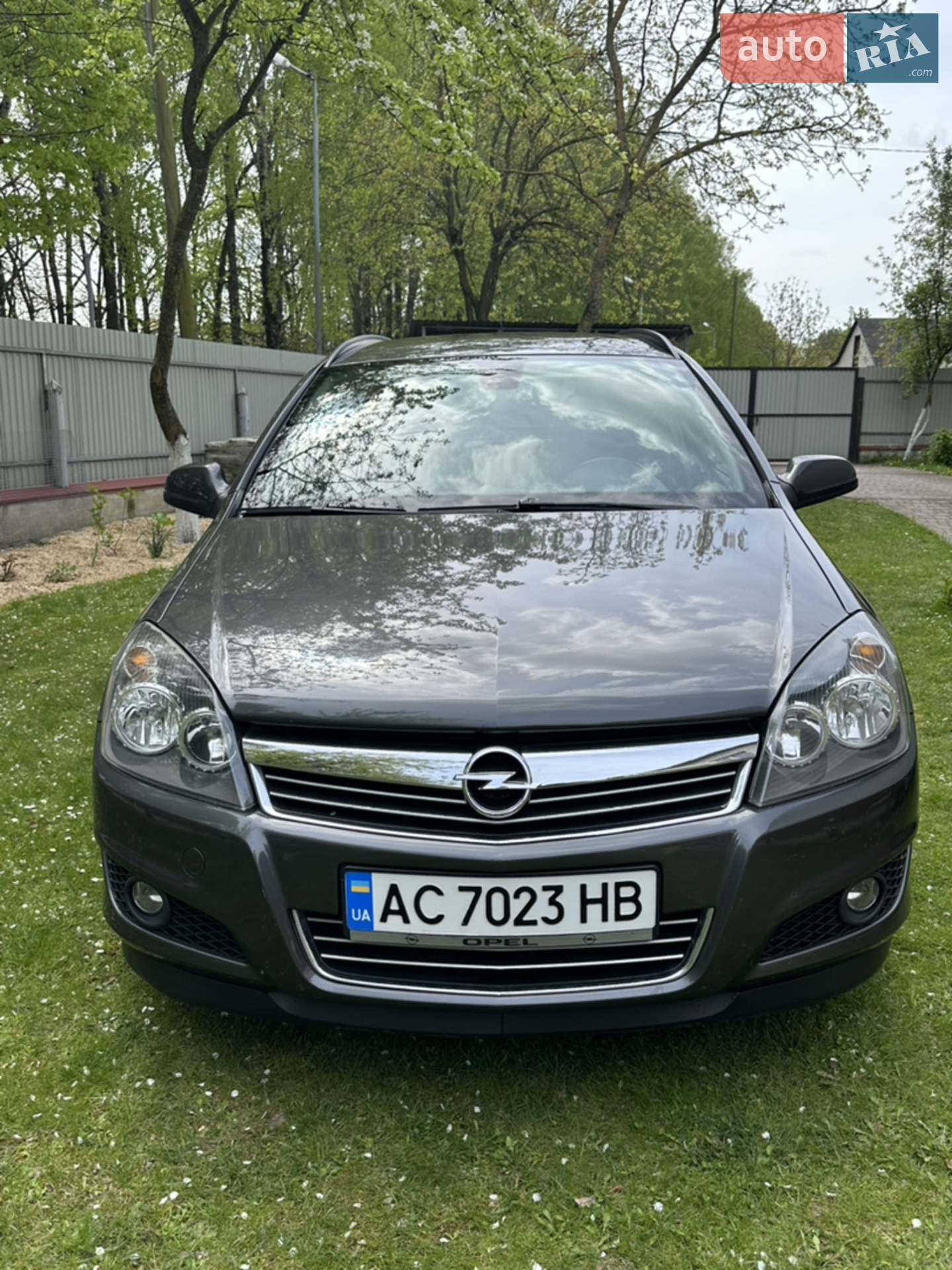 Opel Astra, 2010