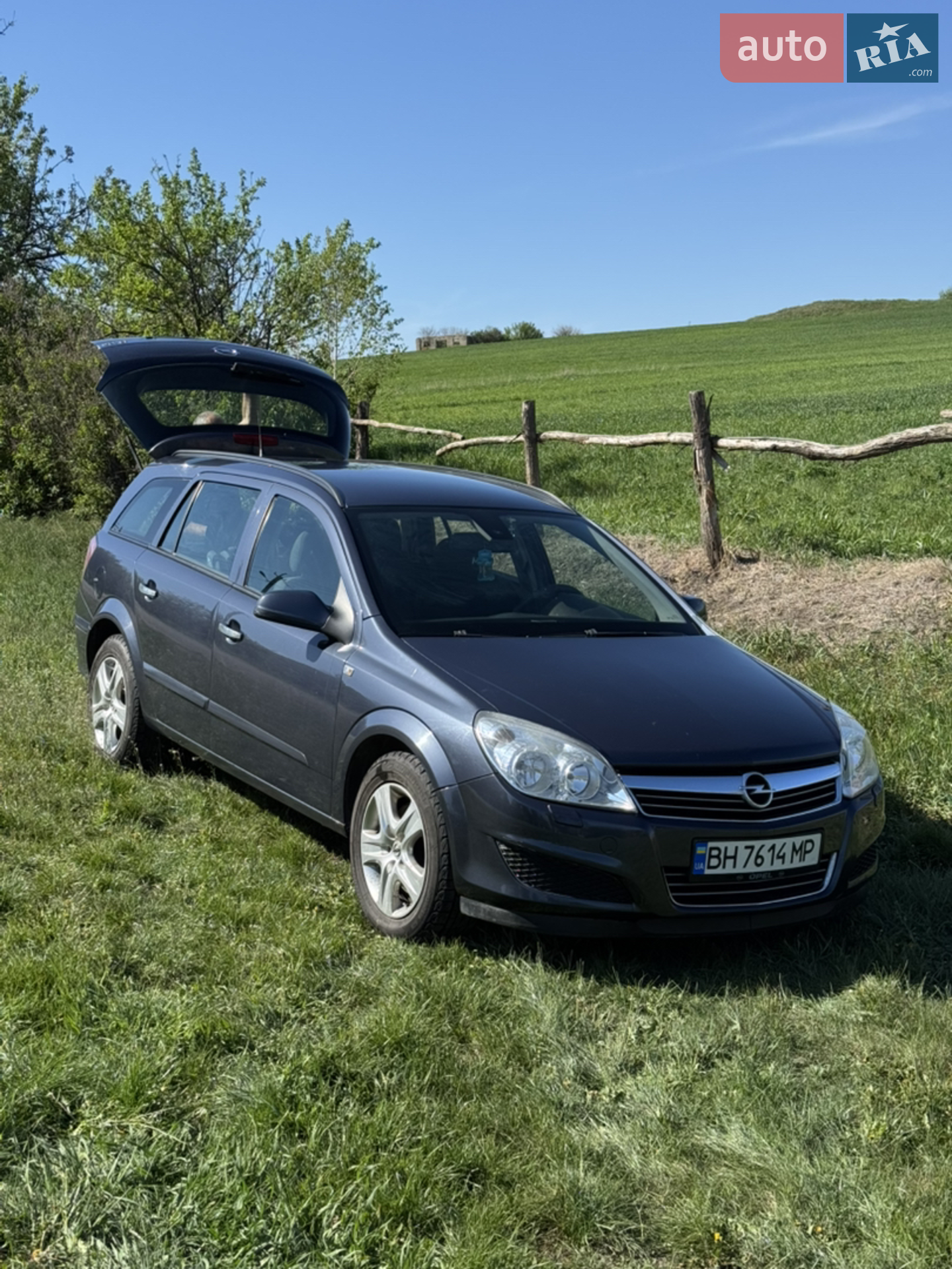 Opel Astra, 2009