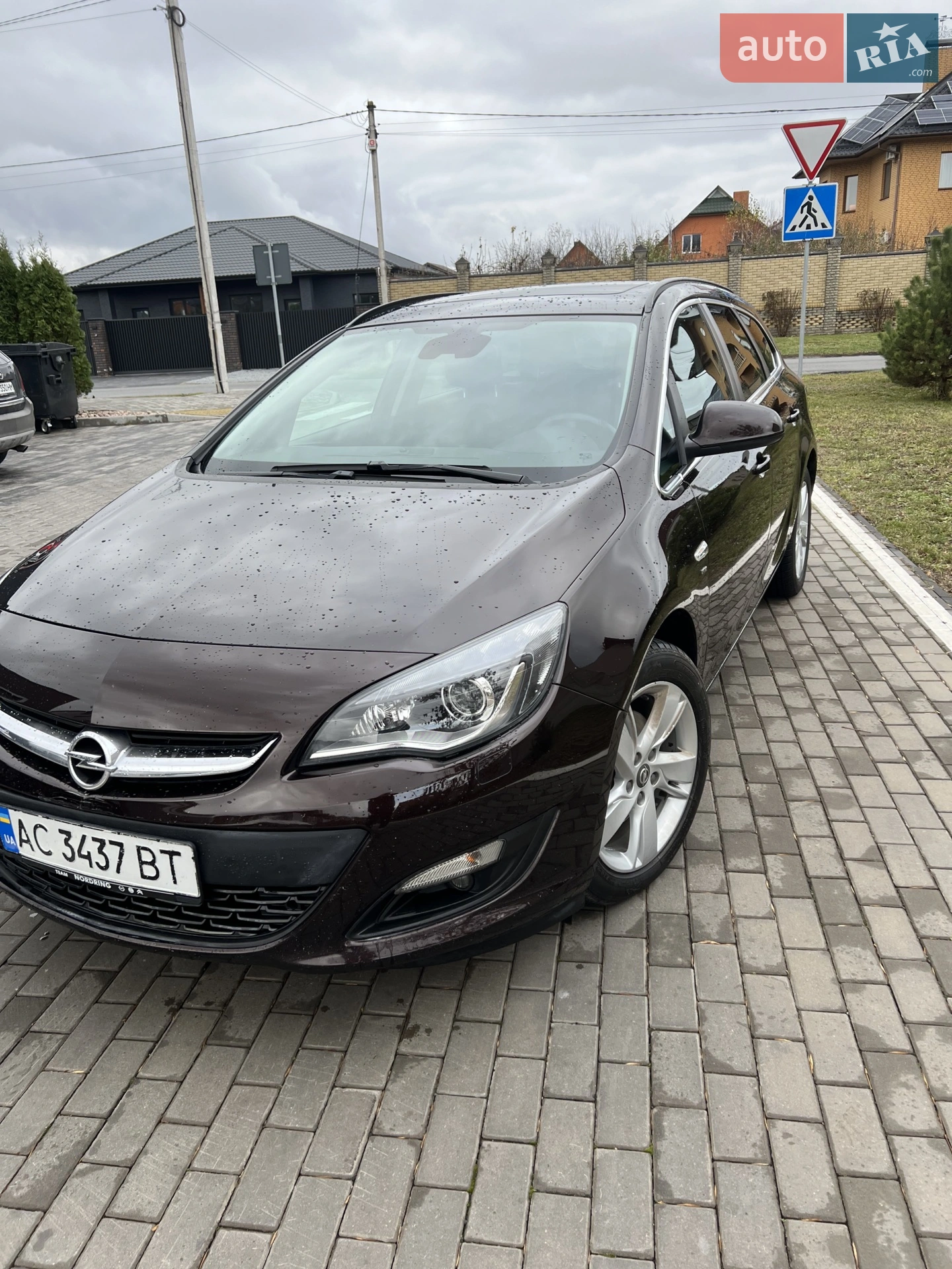 Opel Astra, 2014