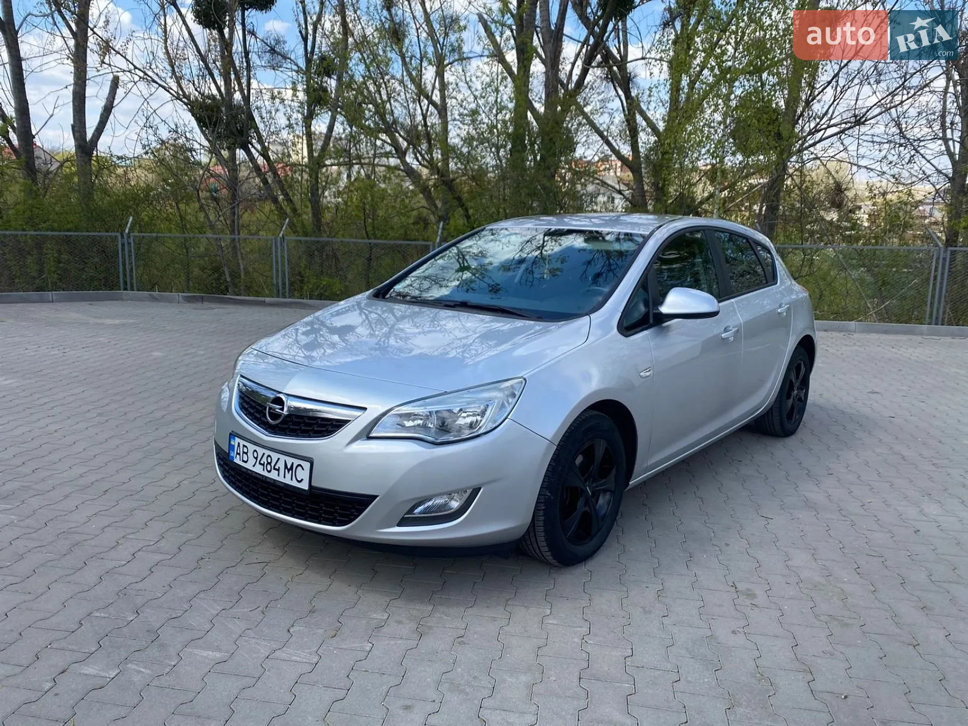 Opel Astra, 2009