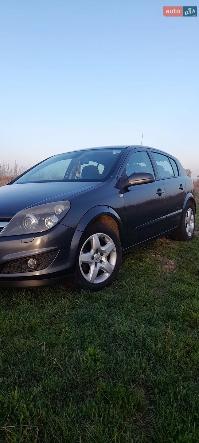Opel Astra, 2008