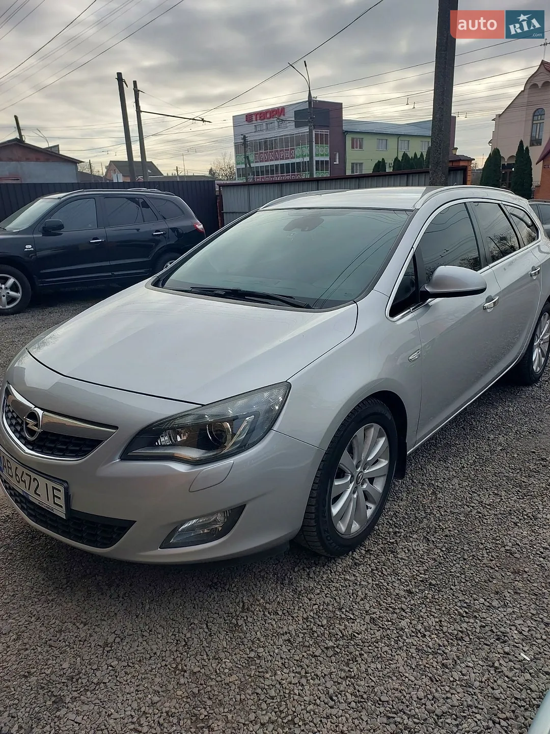 Opel Astra, 2011