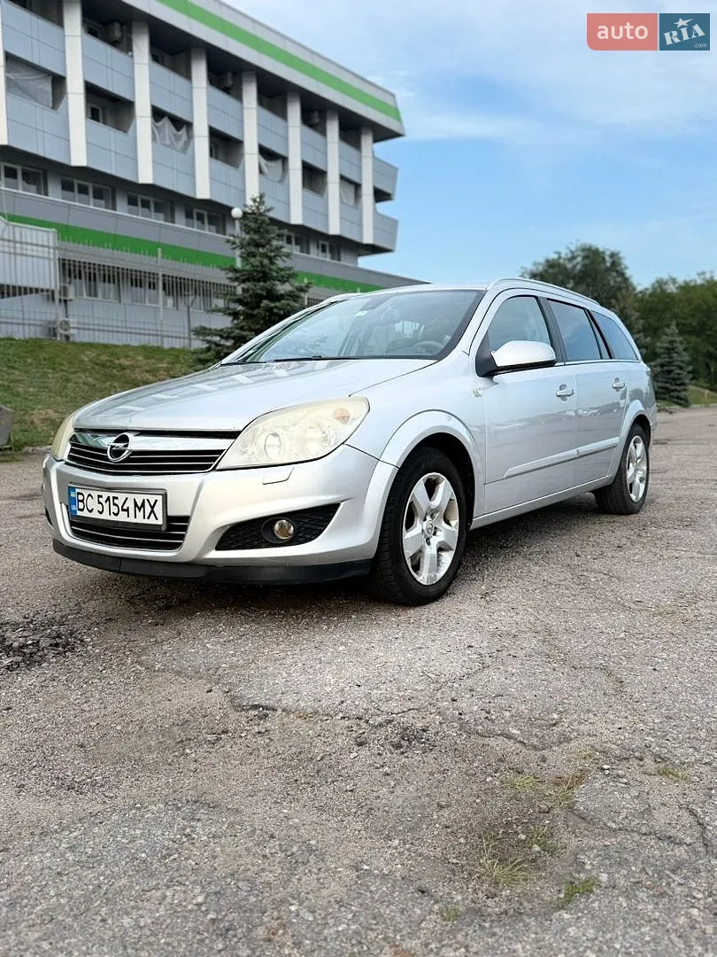 Opel Astra, 2008