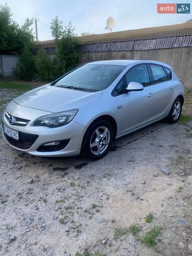 Opel Astra, 2014