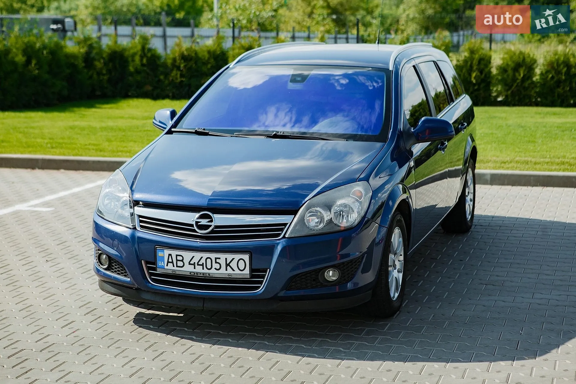 Opel Astra, 2010
