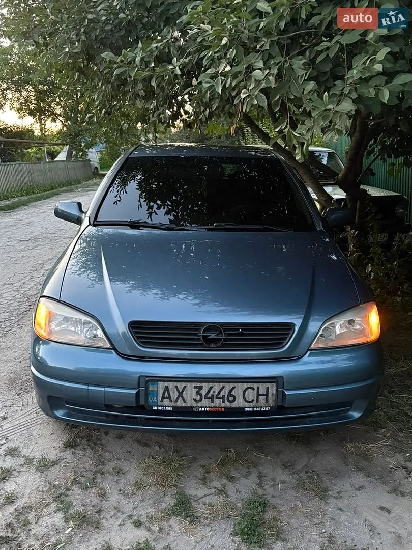 Opel Astra, 2001