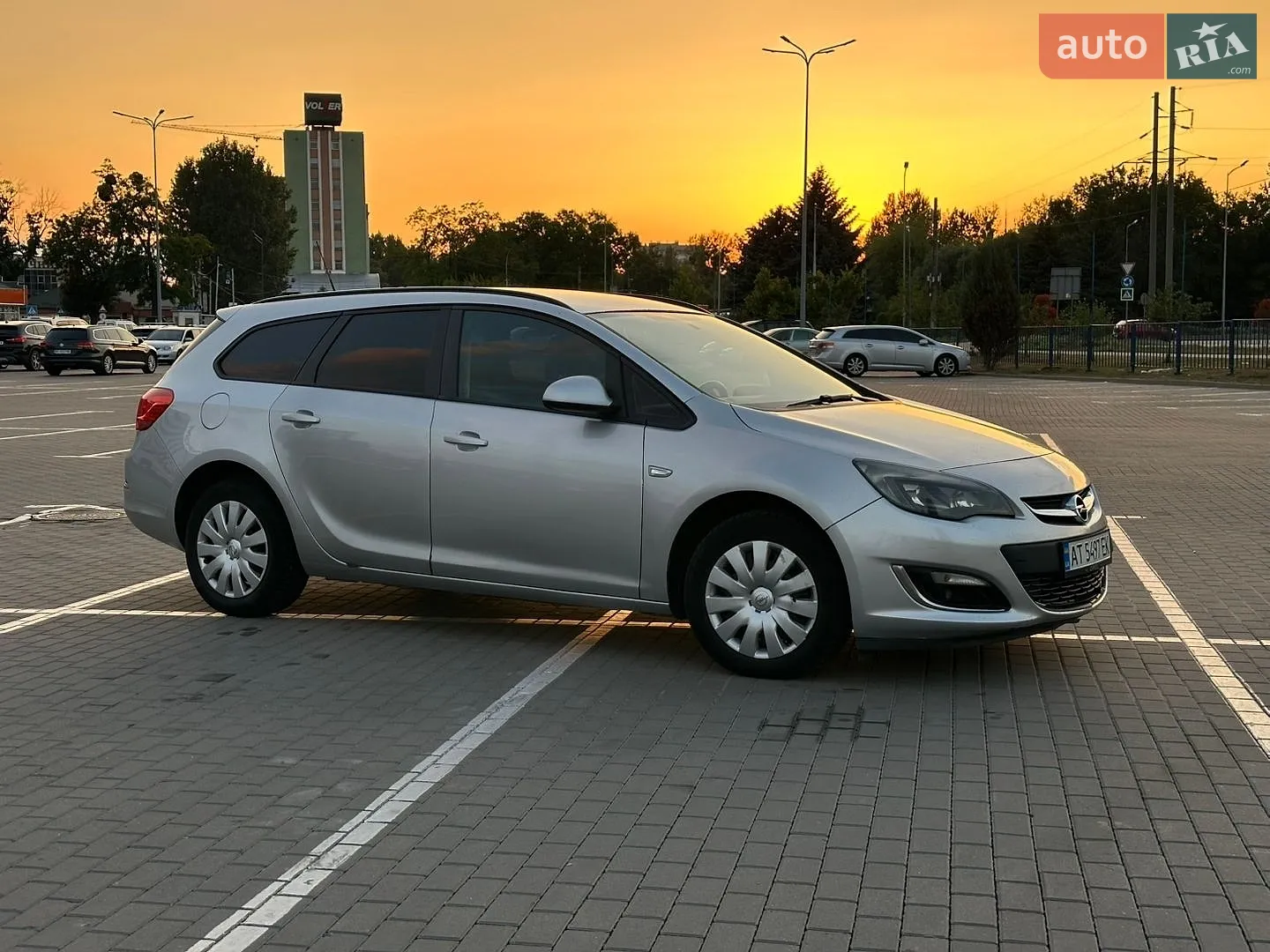 Opel Astra, 2012