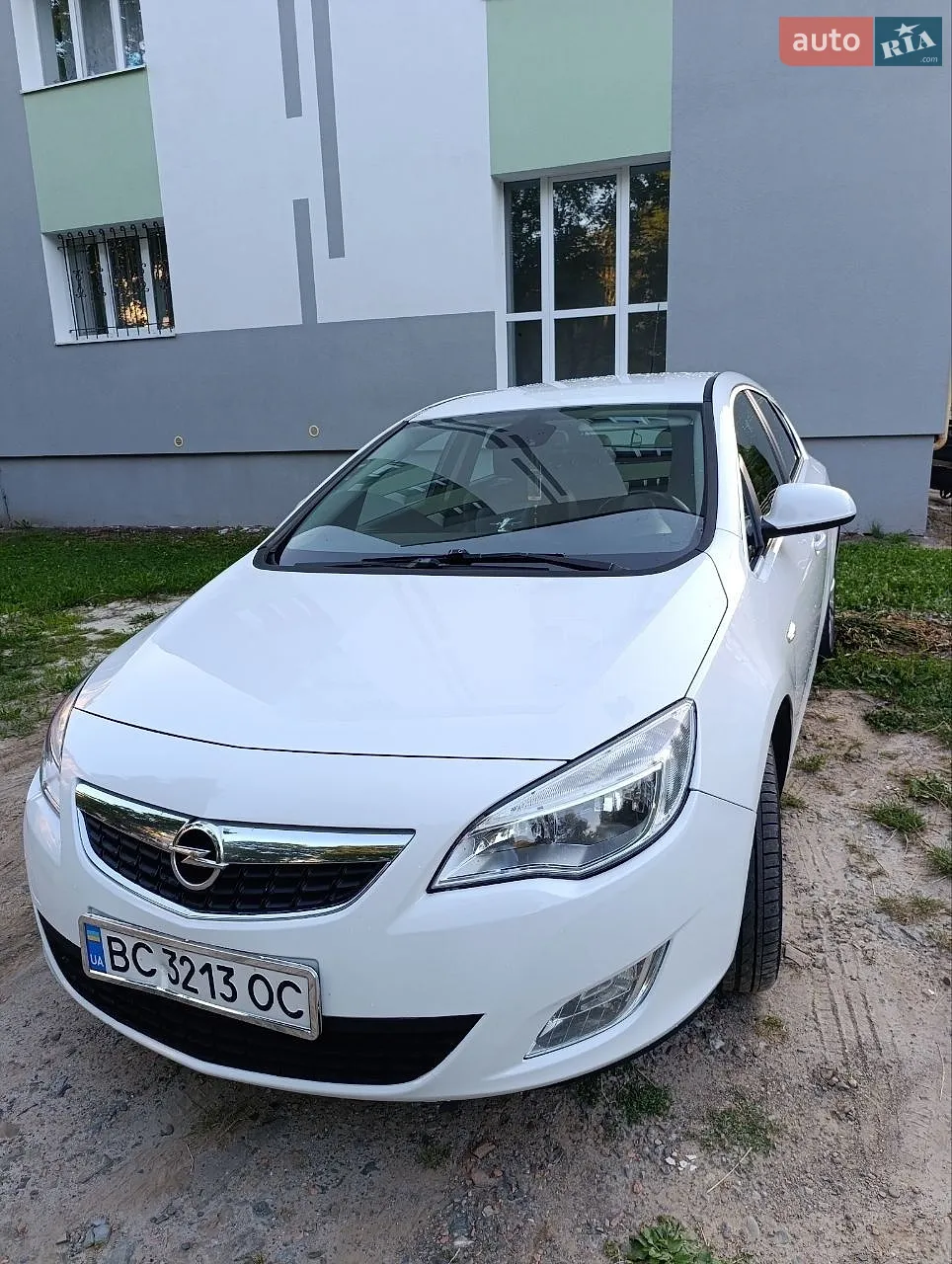 Opel Astra, 2010