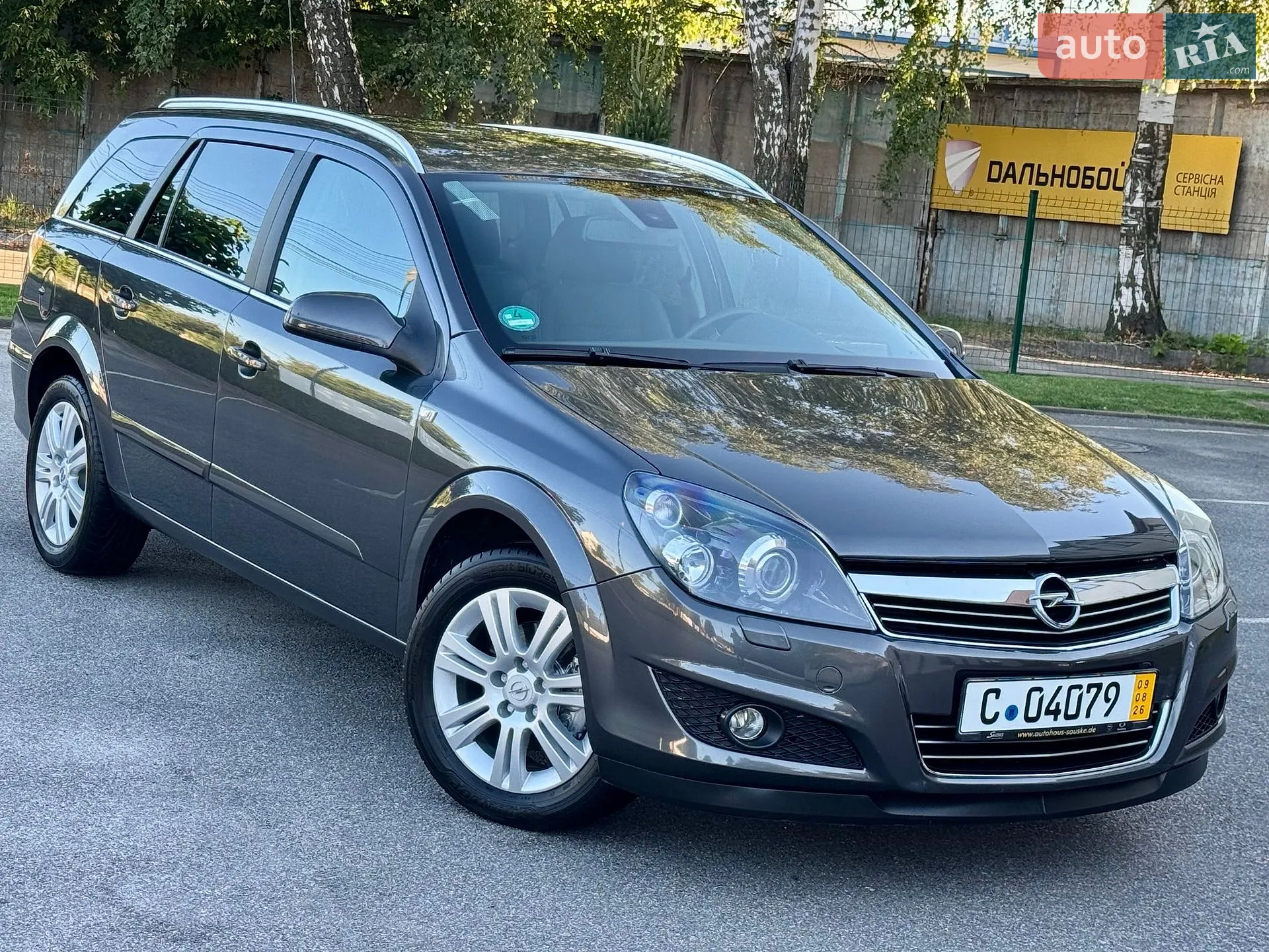 Opel Astra, 2010
