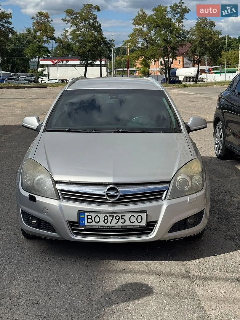 Opel Astra, 2009