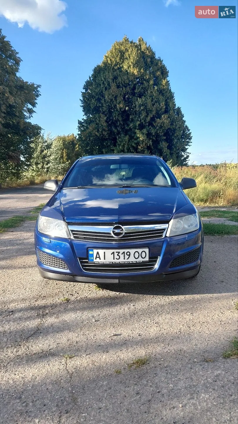 Opel Astra, 2009
