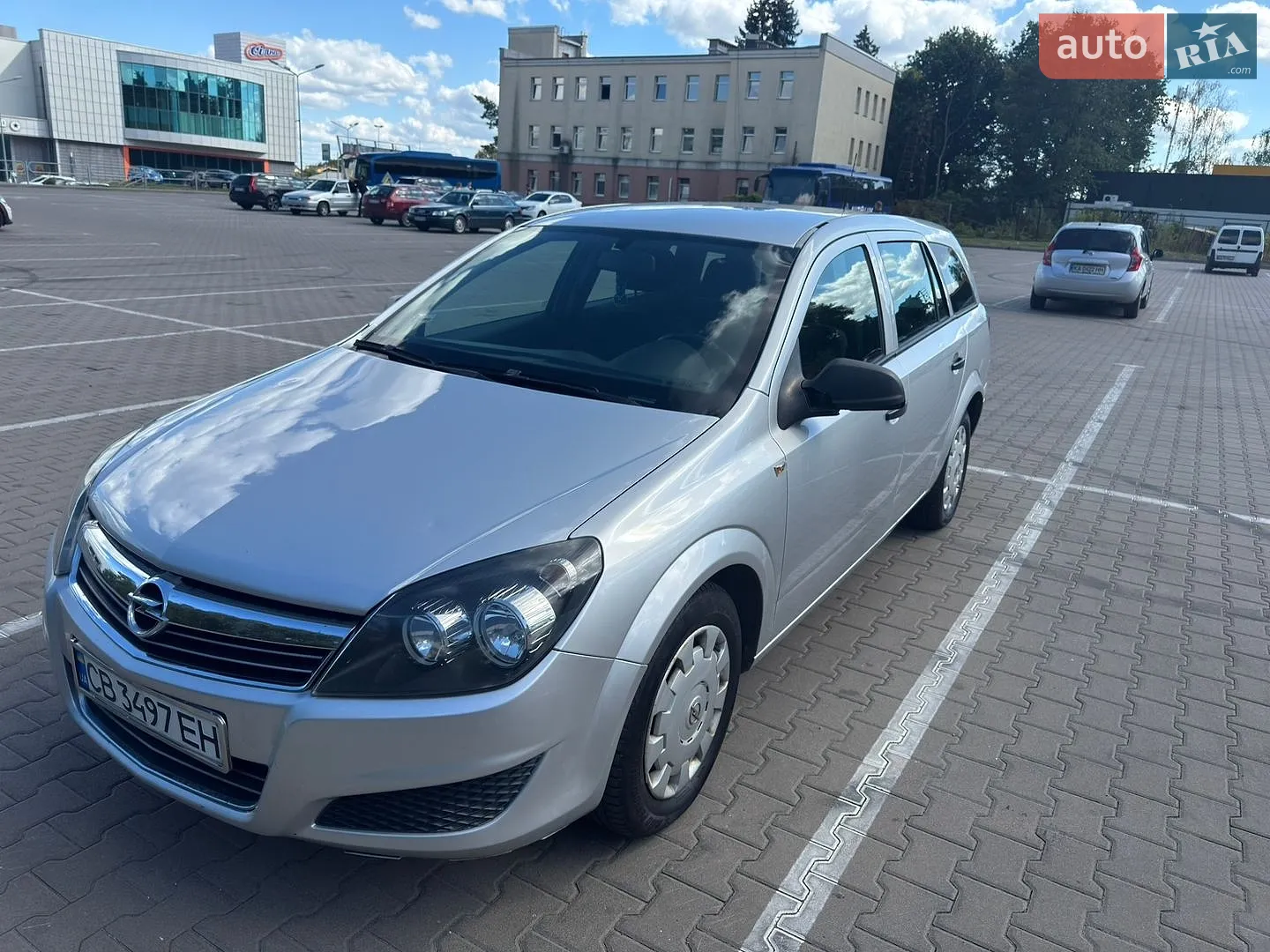 Opel Astra, 2011