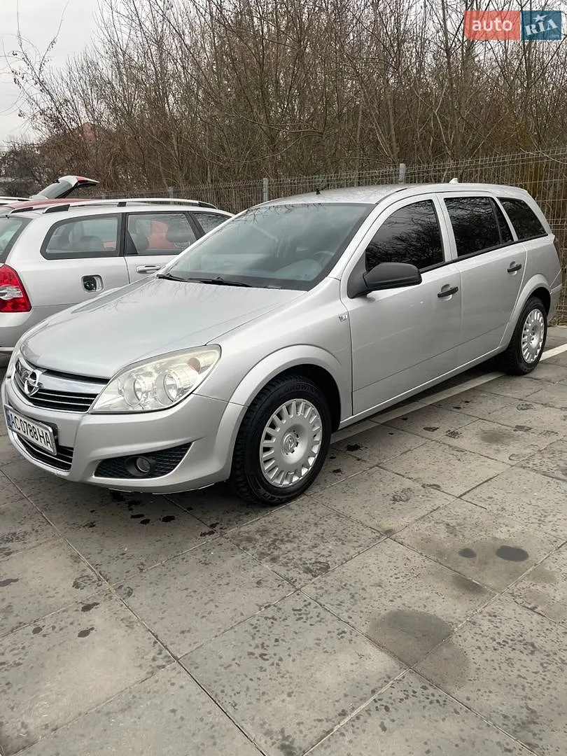 Opel Astra, 2008
