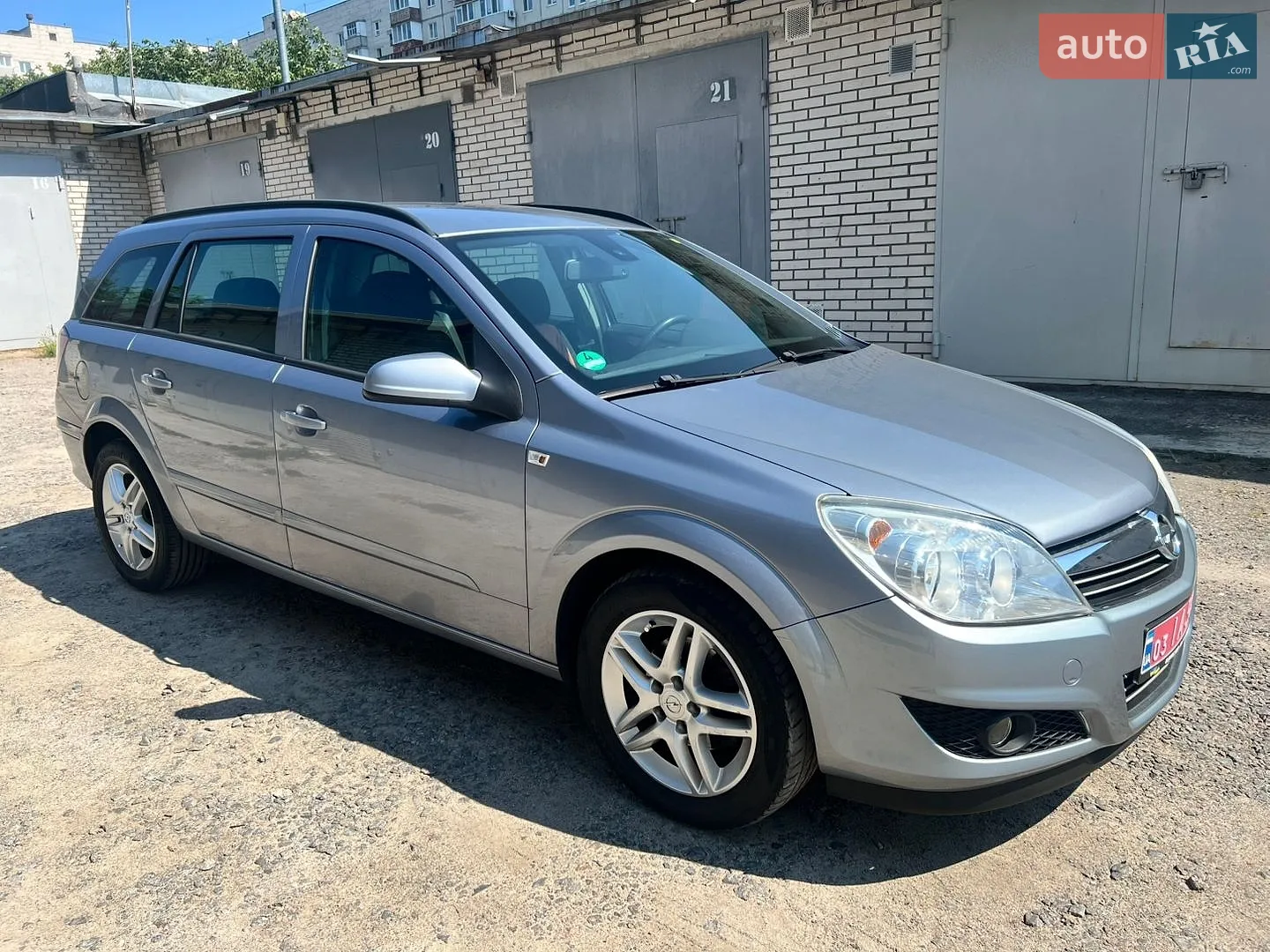 Opel Astra, 2010