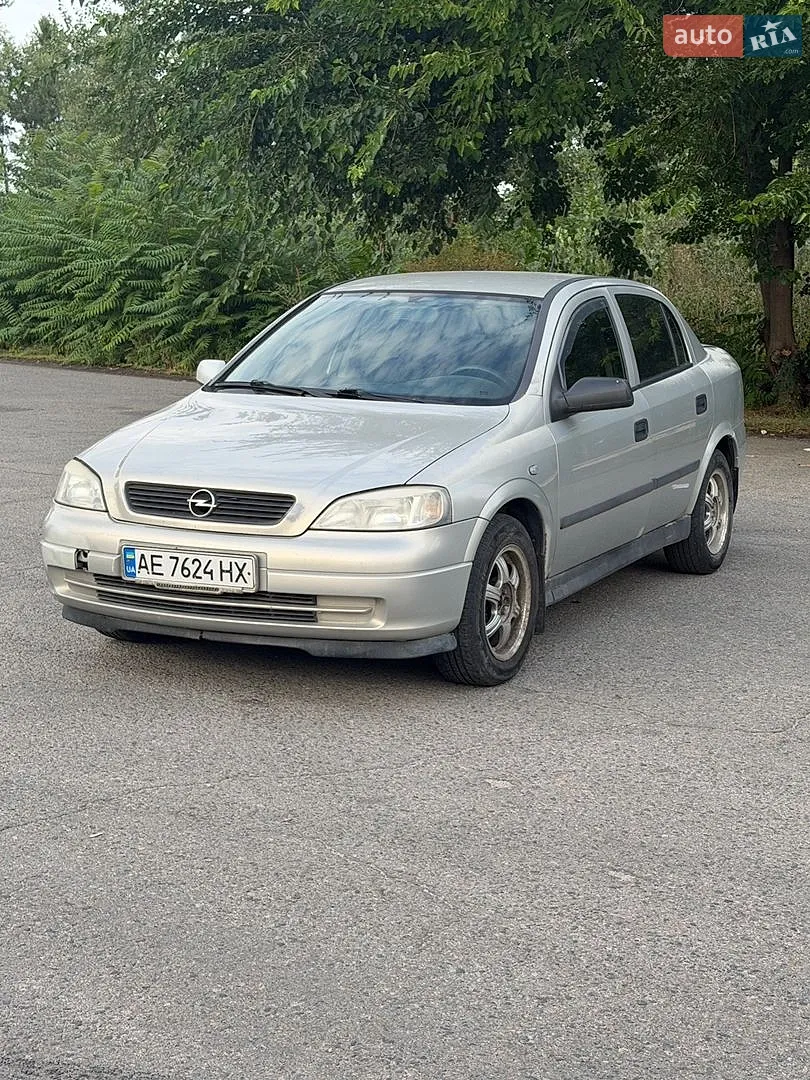 Opel Astra, 2005