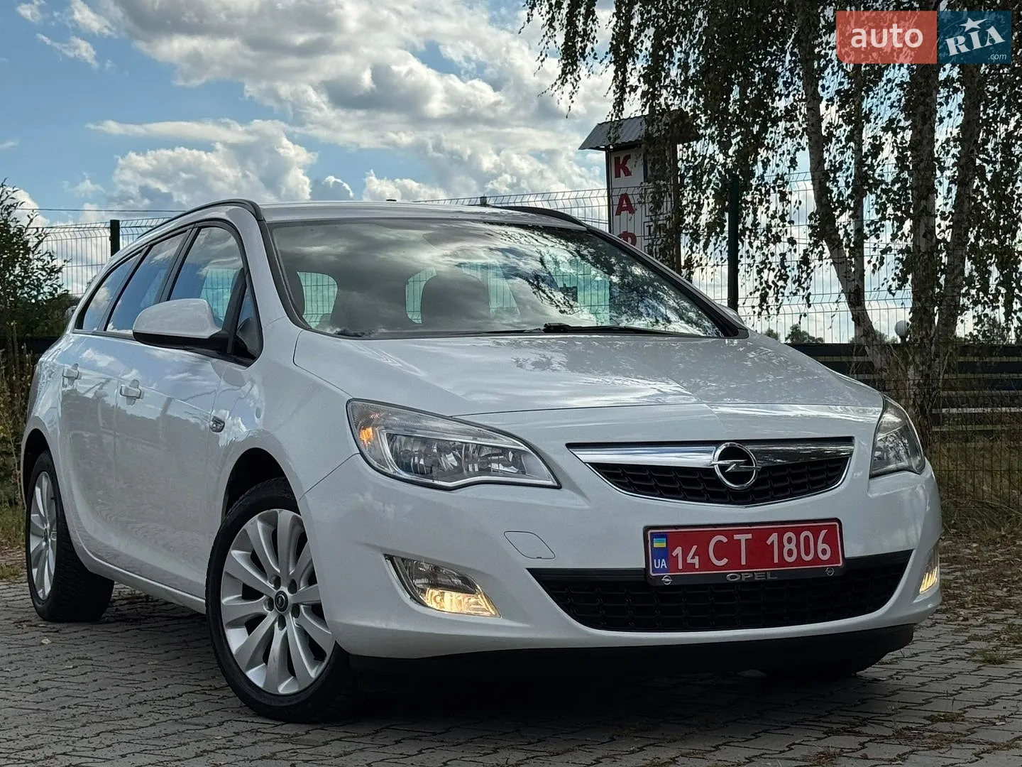 Opel Astra, 2012