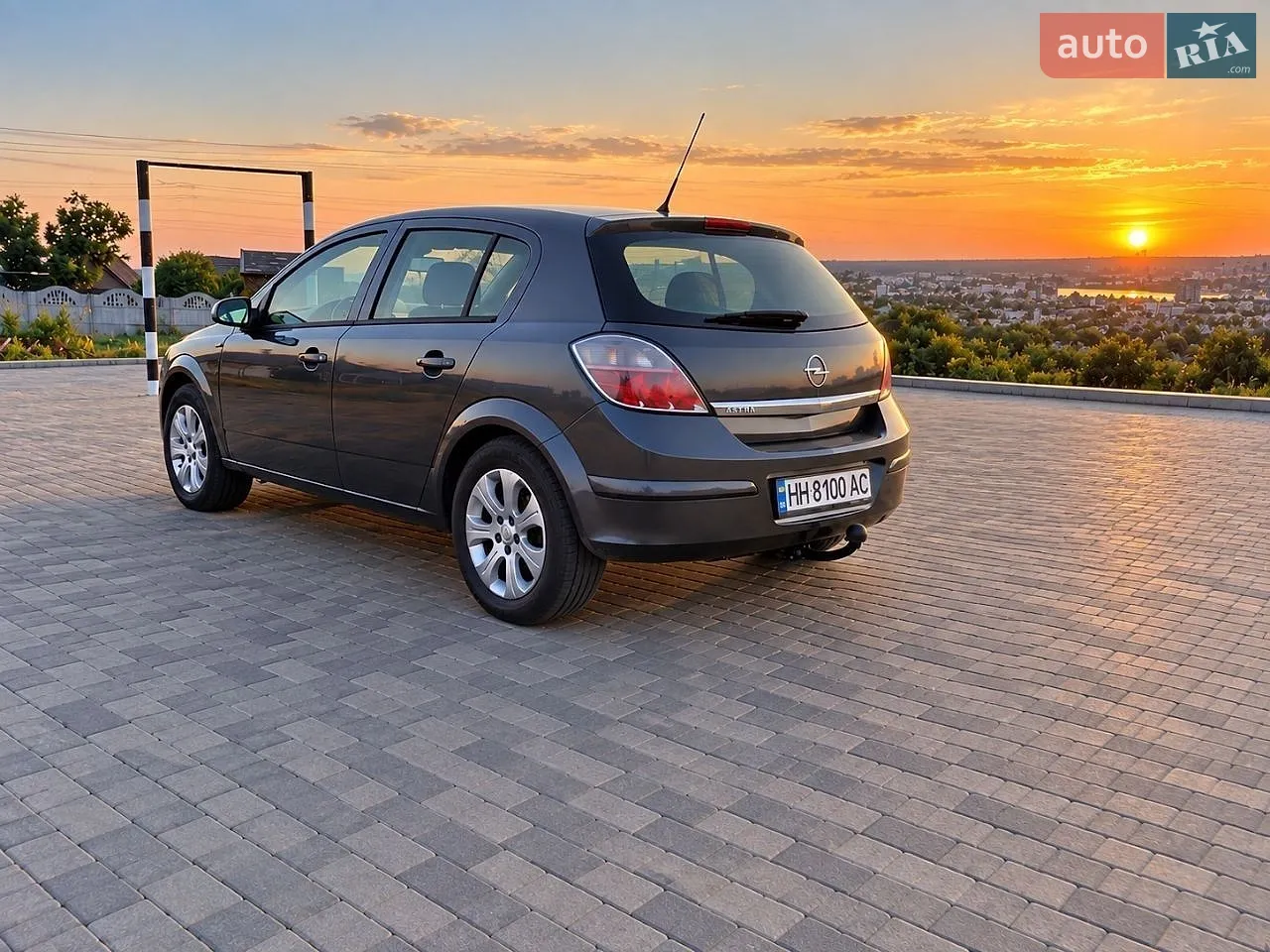 Opel Astra, 2009