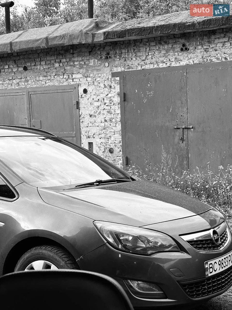 Opel Astra, 2011
