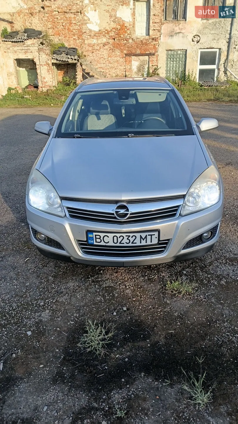 Opel Astra, 2008