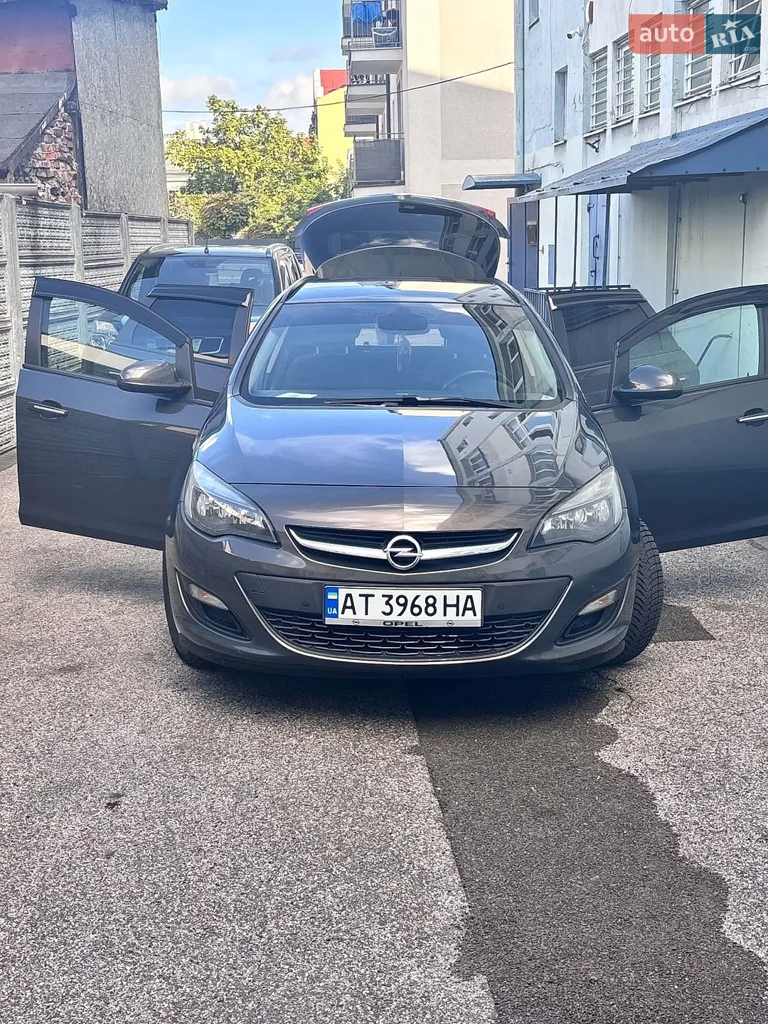 Opel Astra, 2012