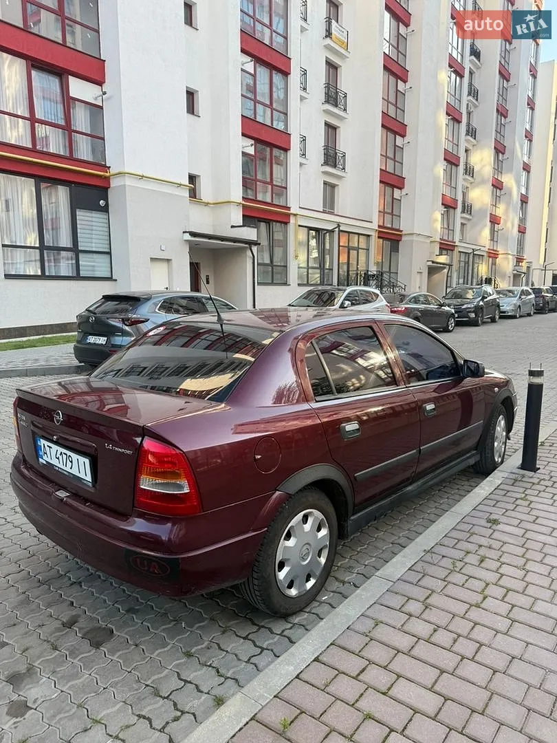Opel Astra, 2008