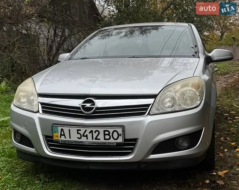 Opel Astra, 2008