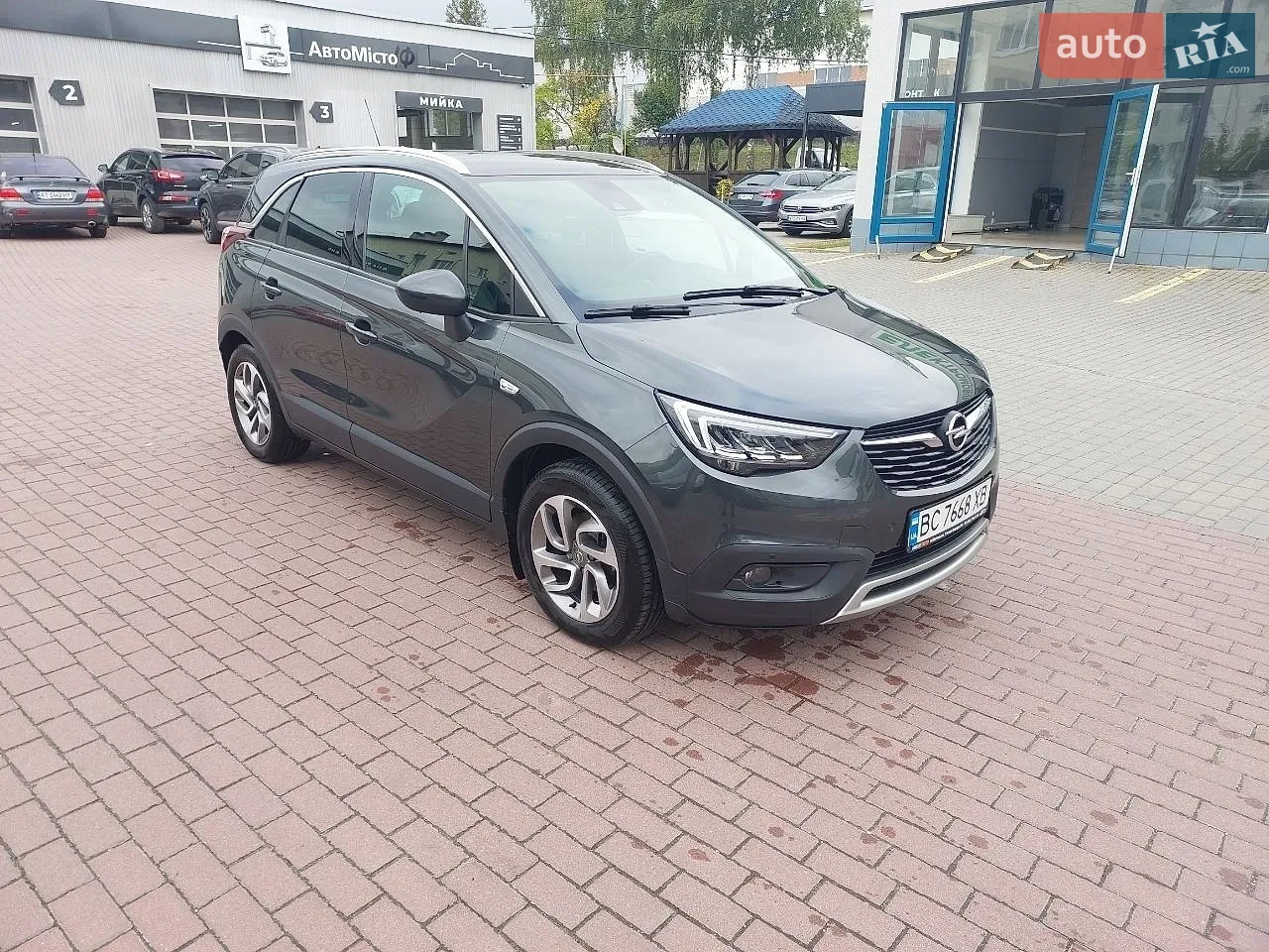 Opel Crossland X, 2017