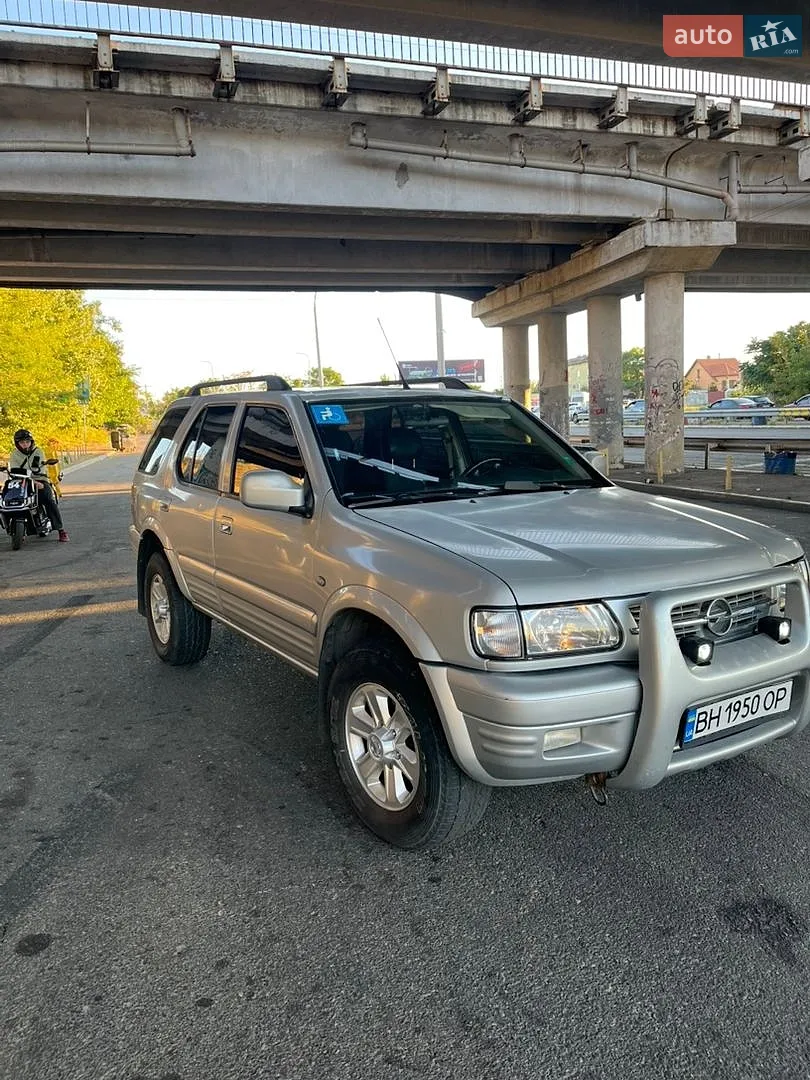 Opel Frontera, 2002