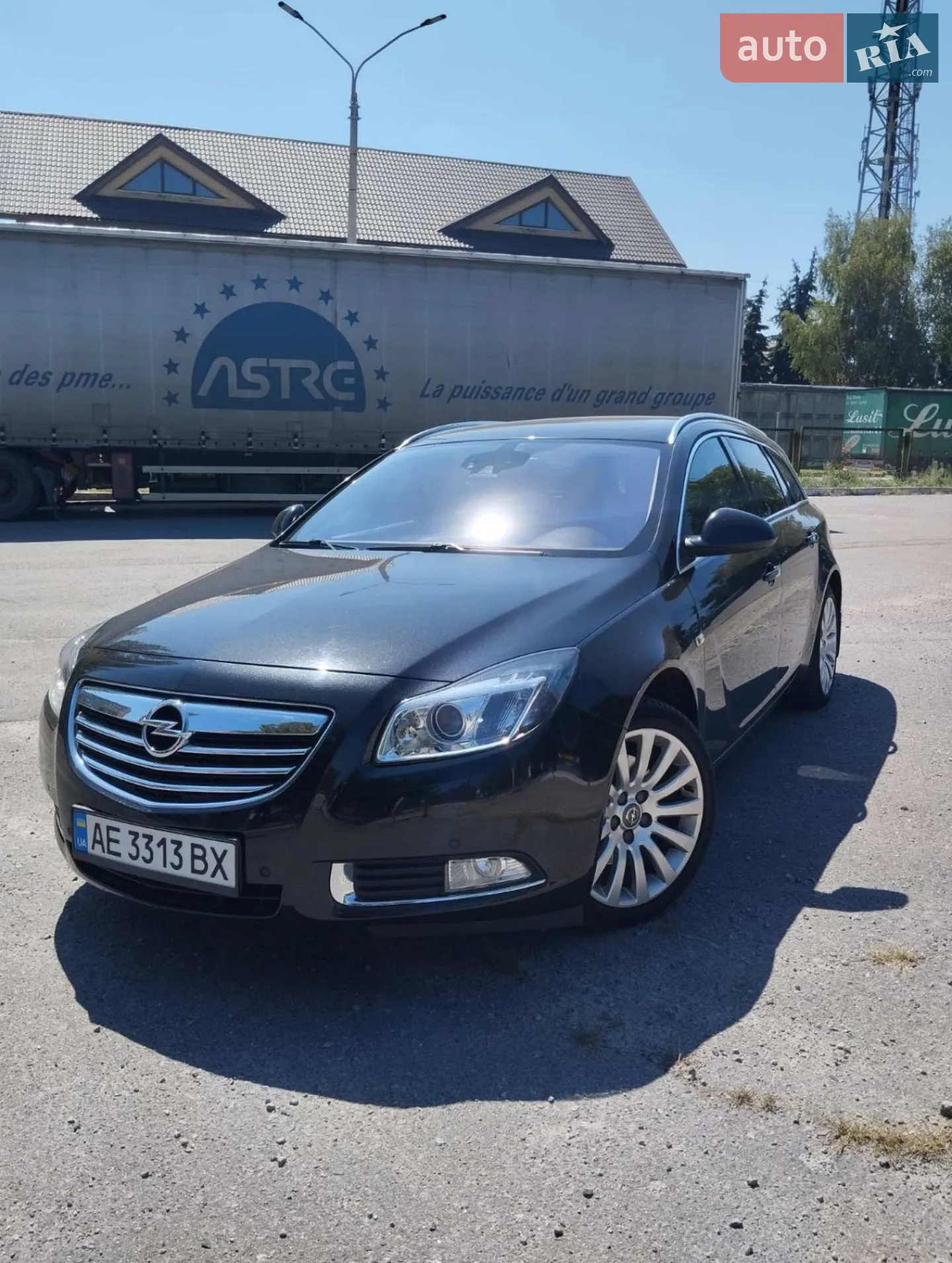 Opel Insignia, 2009