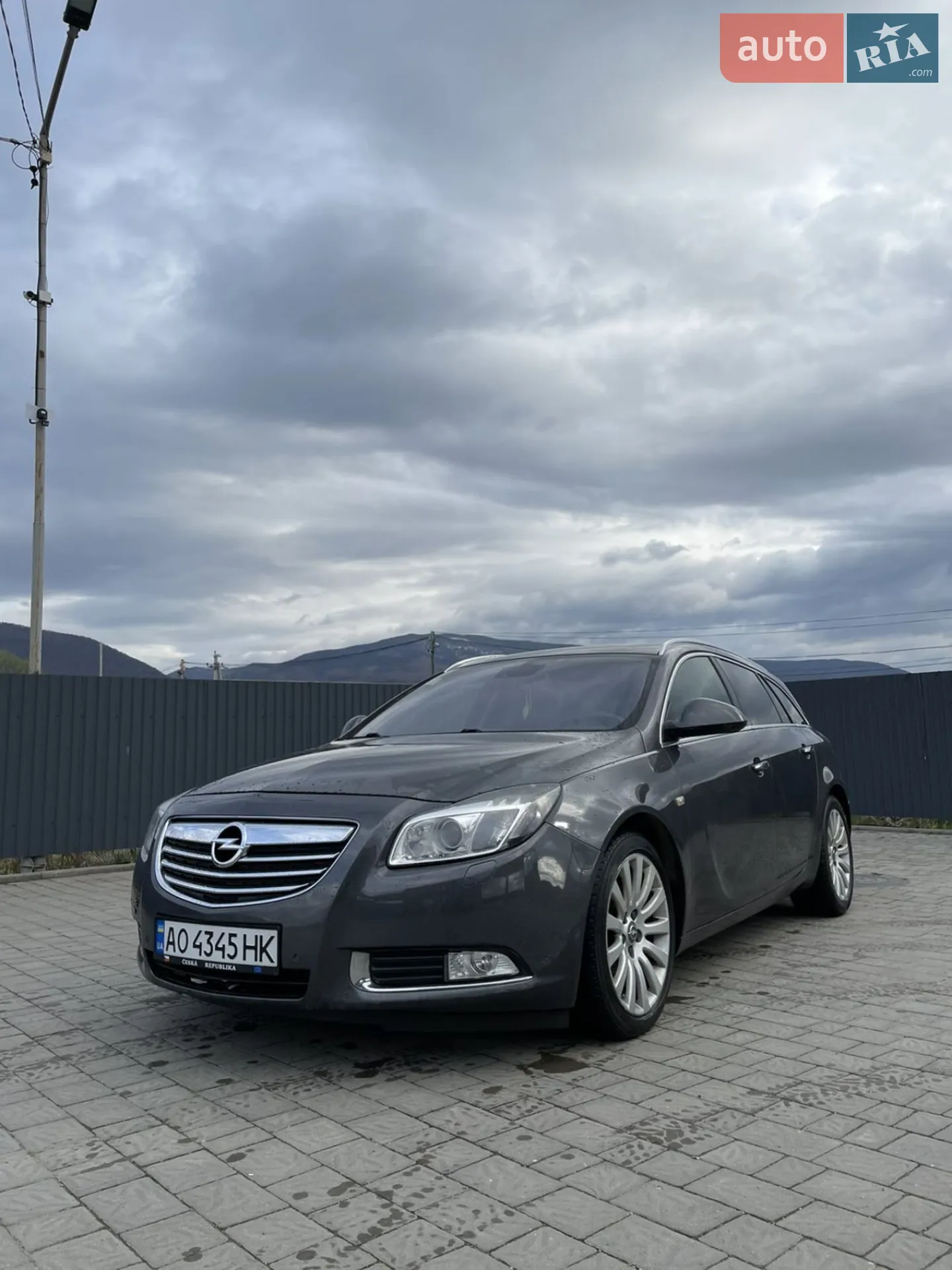 Opel Insignia, 2011