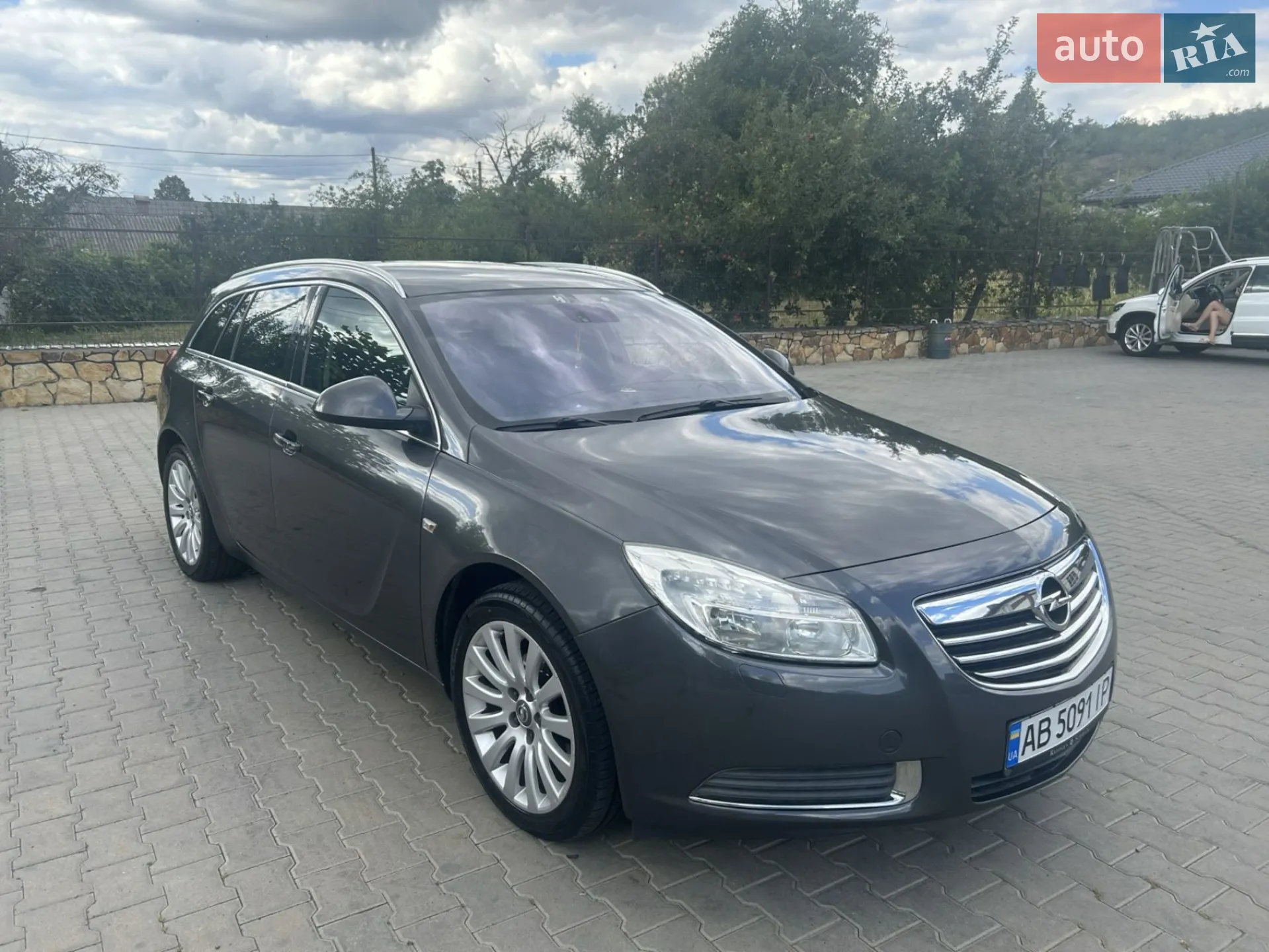 Opel Insignia, 2011