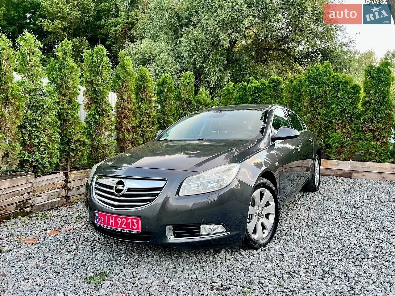 Opel Insignia, 2009