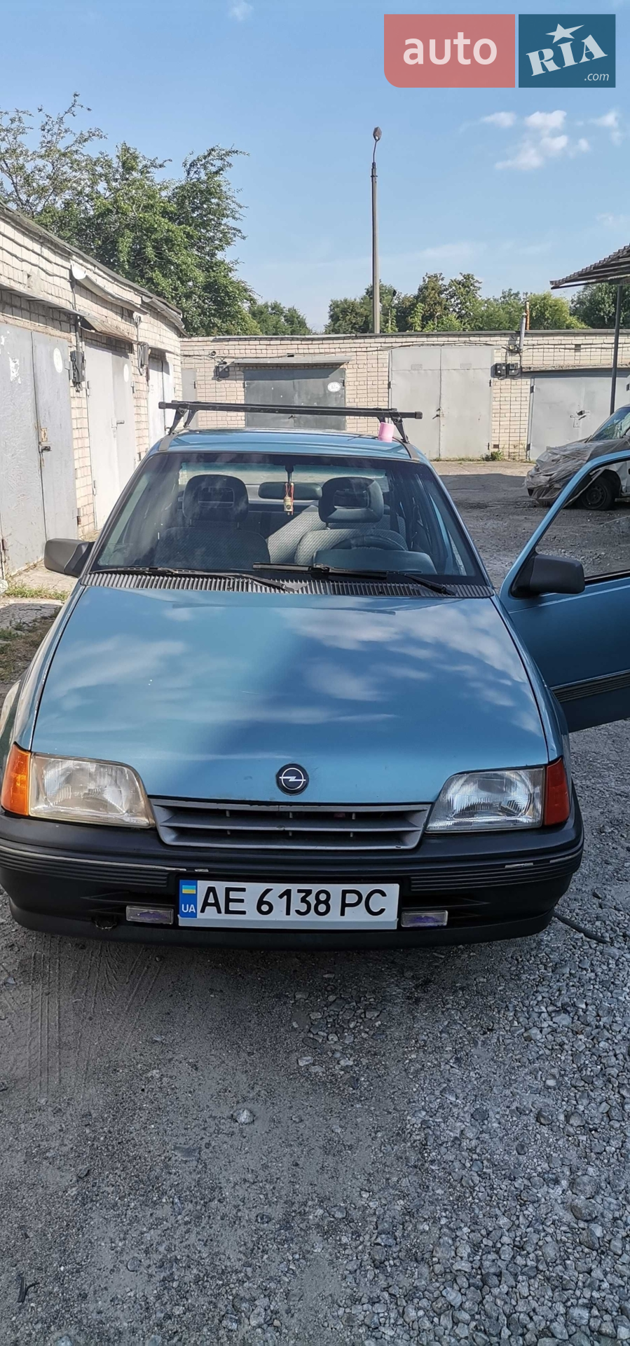 Opel Kadett, 1990