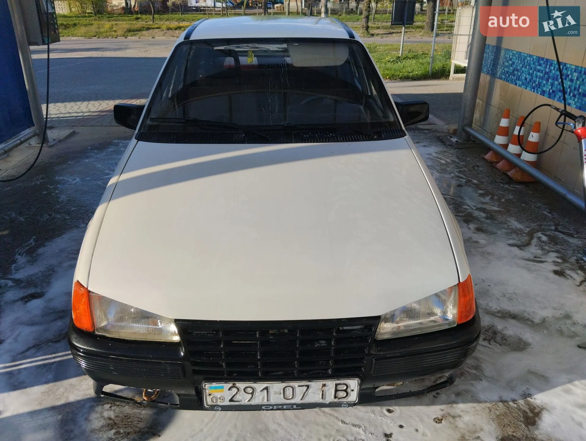 Opel Kadett, 1987
