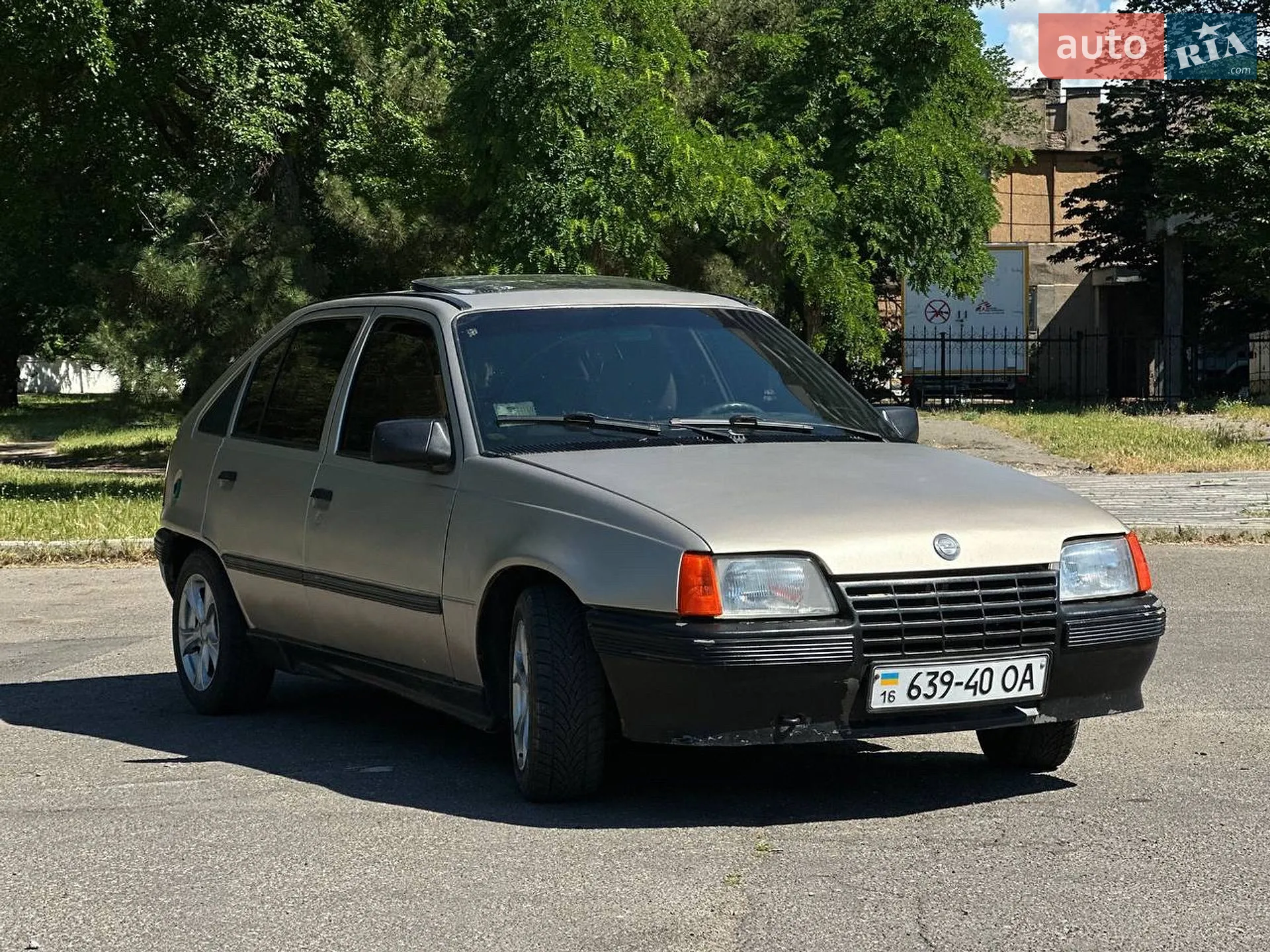 Opel Kadett, 1988