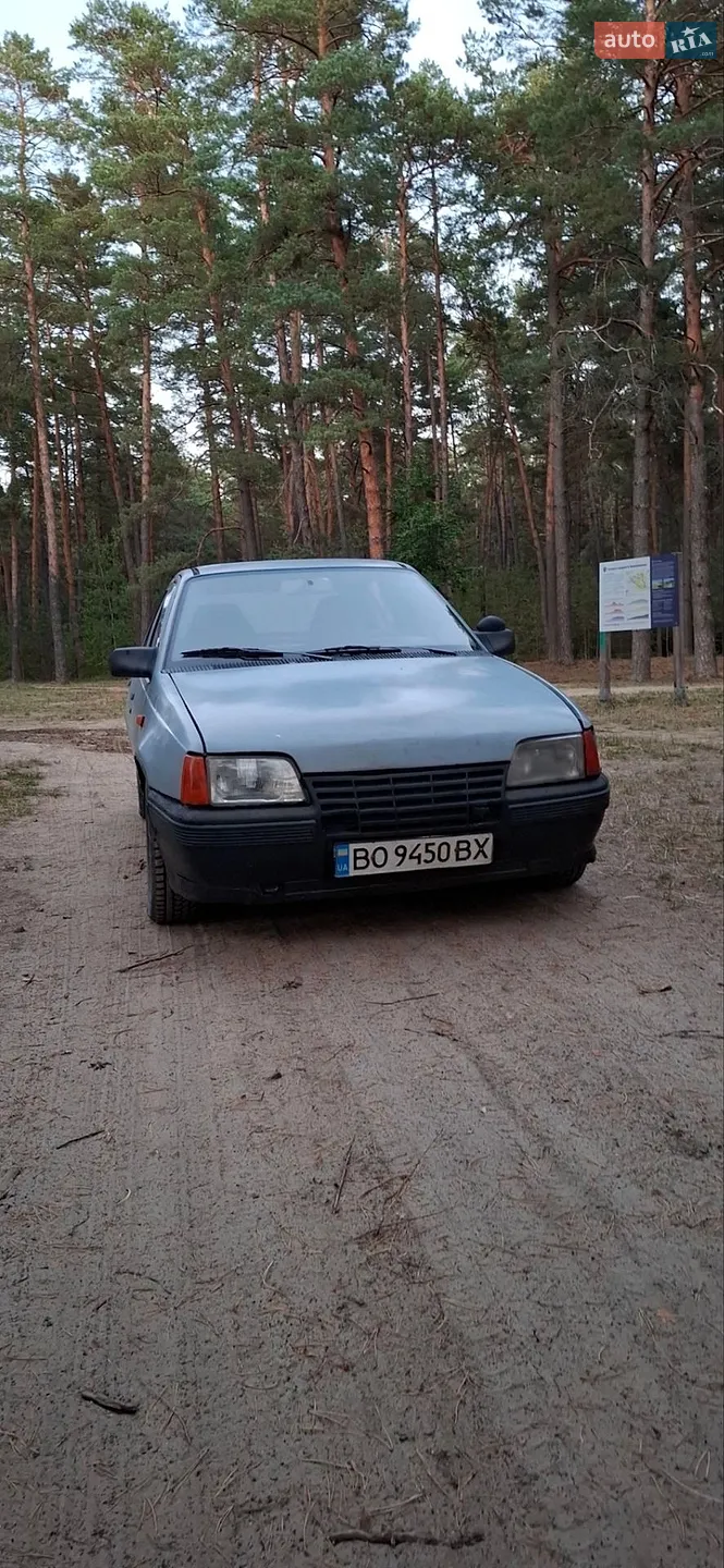 Opel Kadett, 1985