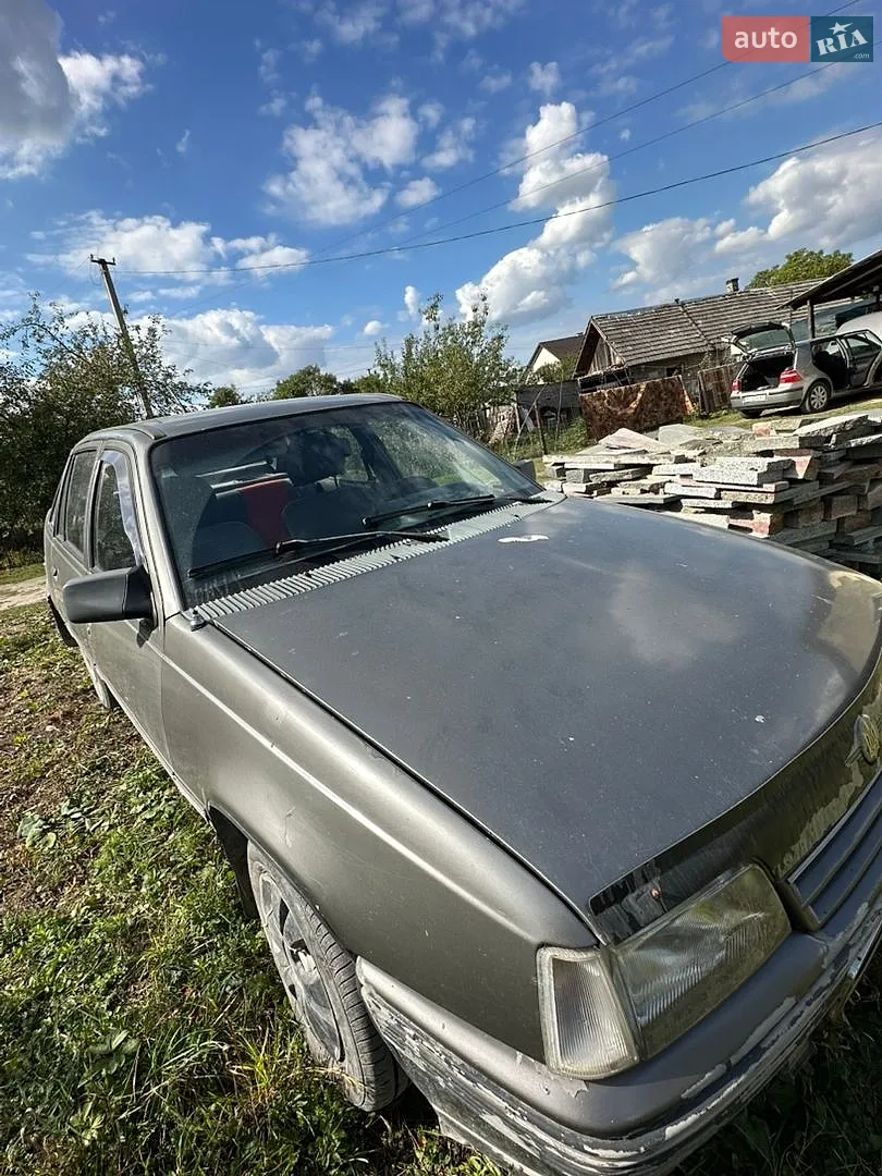 Opel Kadett, 1991