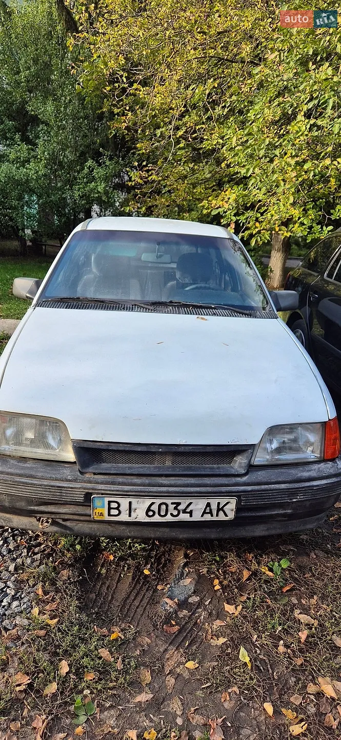 Opel Kadett, 1990