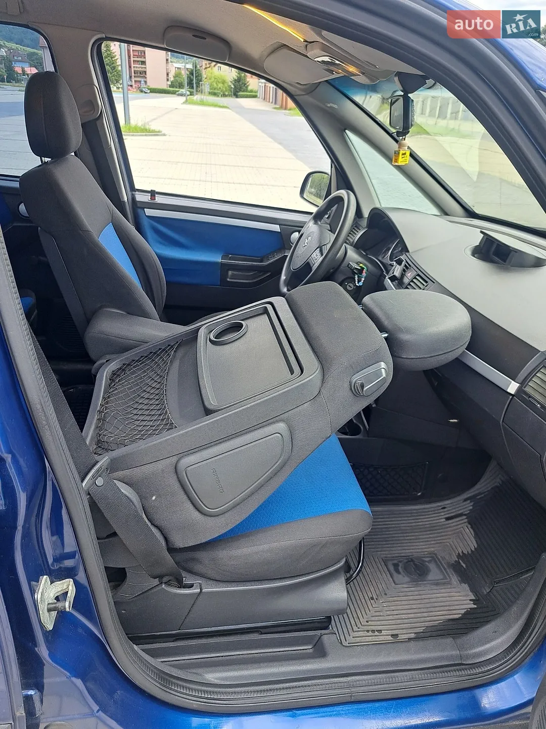 Opel Meriva, 2004