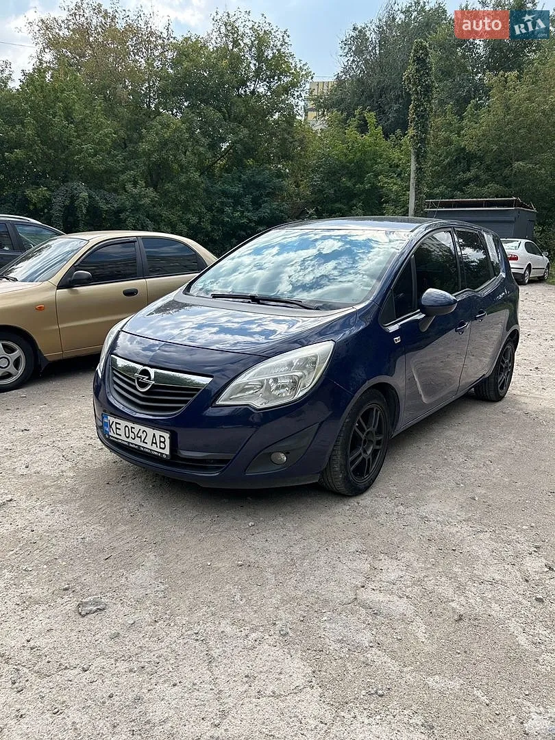 Opel Meriva 2011 — 1