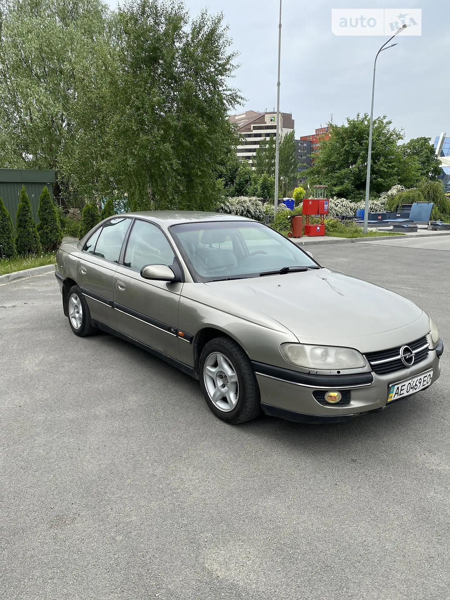 Opel Omega, 1998