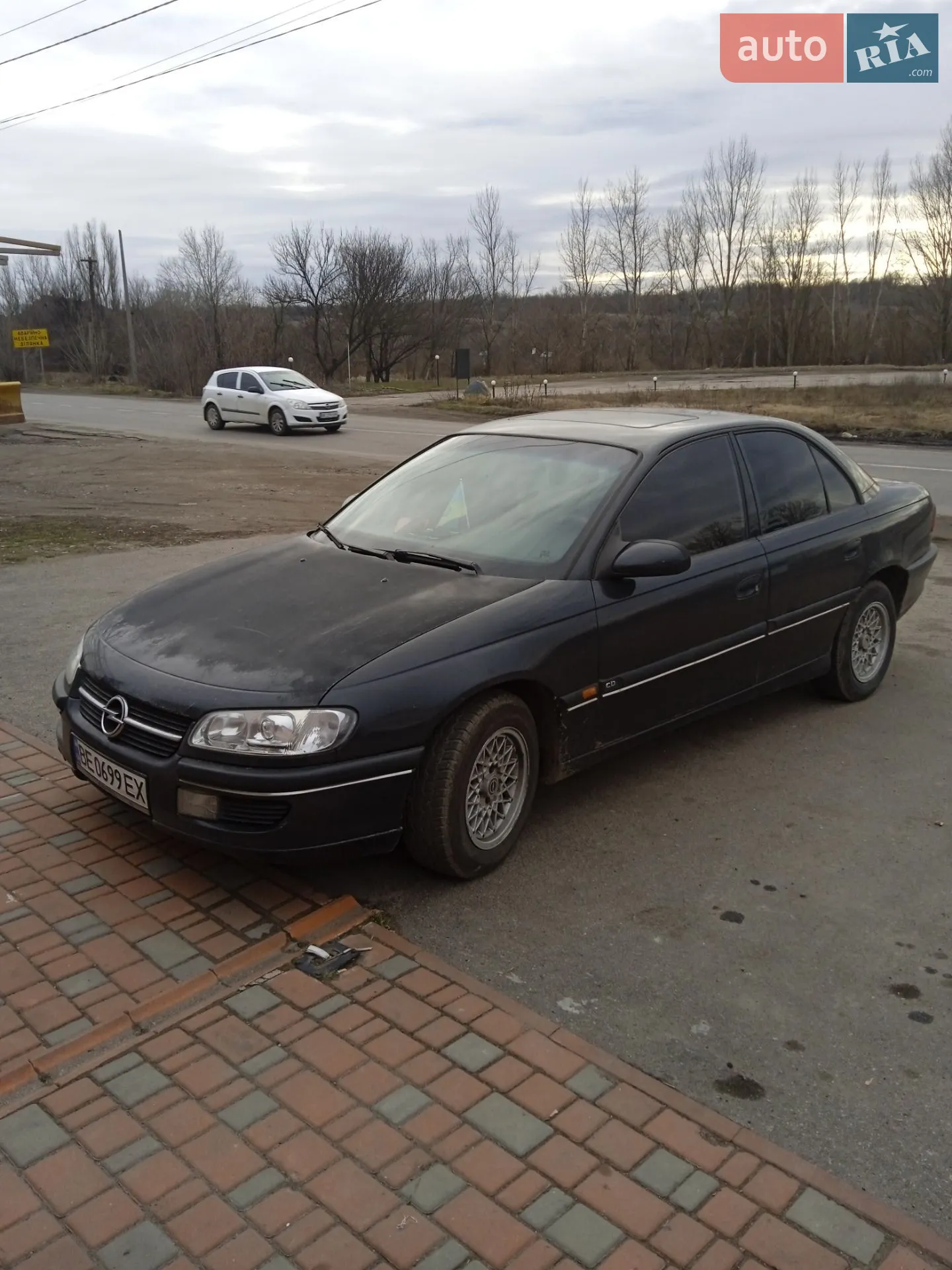 Opel Omega, 1995