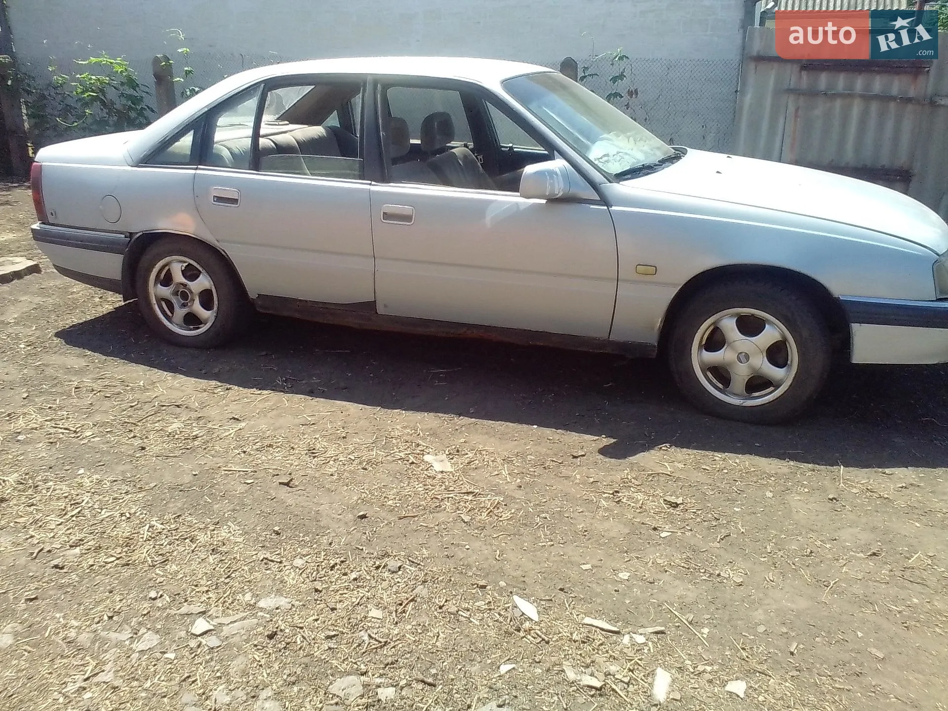 Opel Omega, 1987