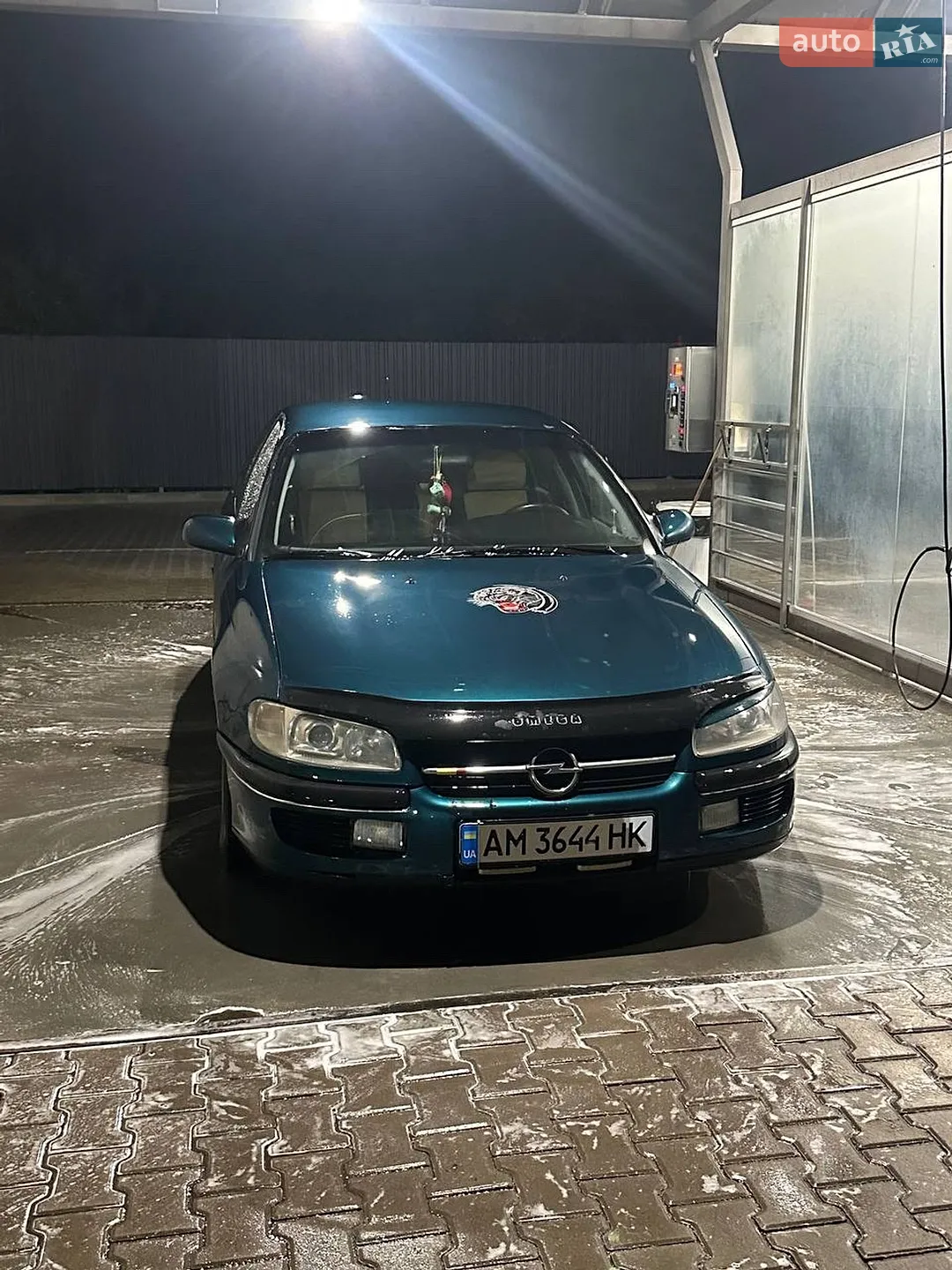 Opel Omega, 1997
