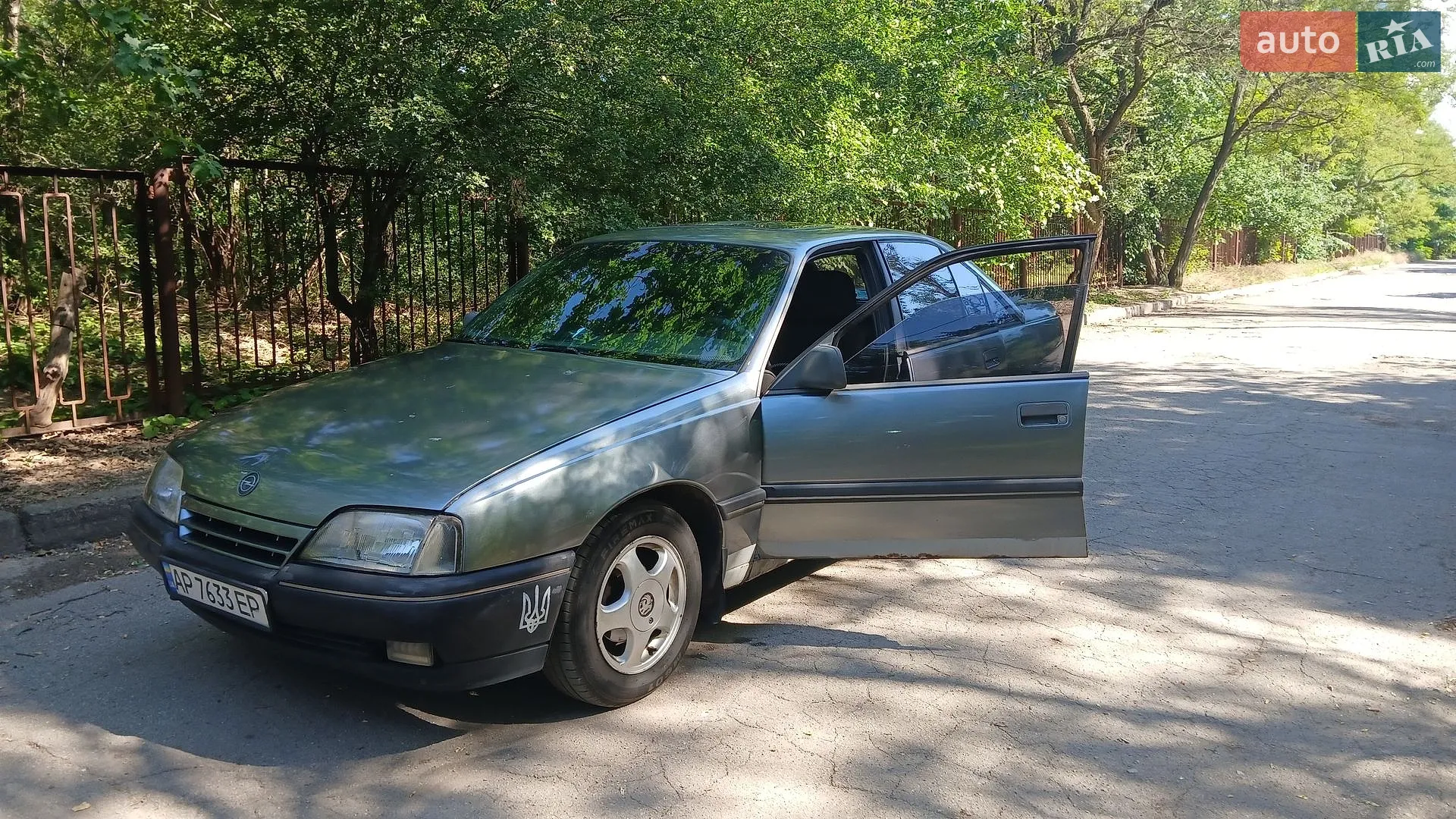 Opel Omega, 1990