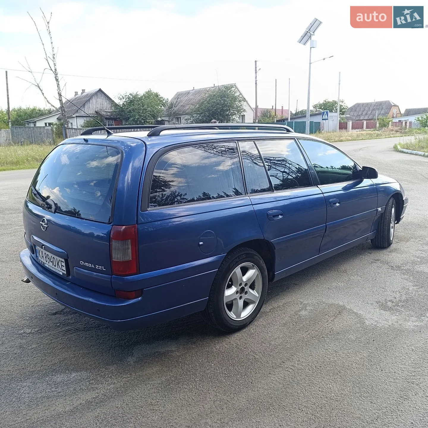 Opel Omega, 2002
