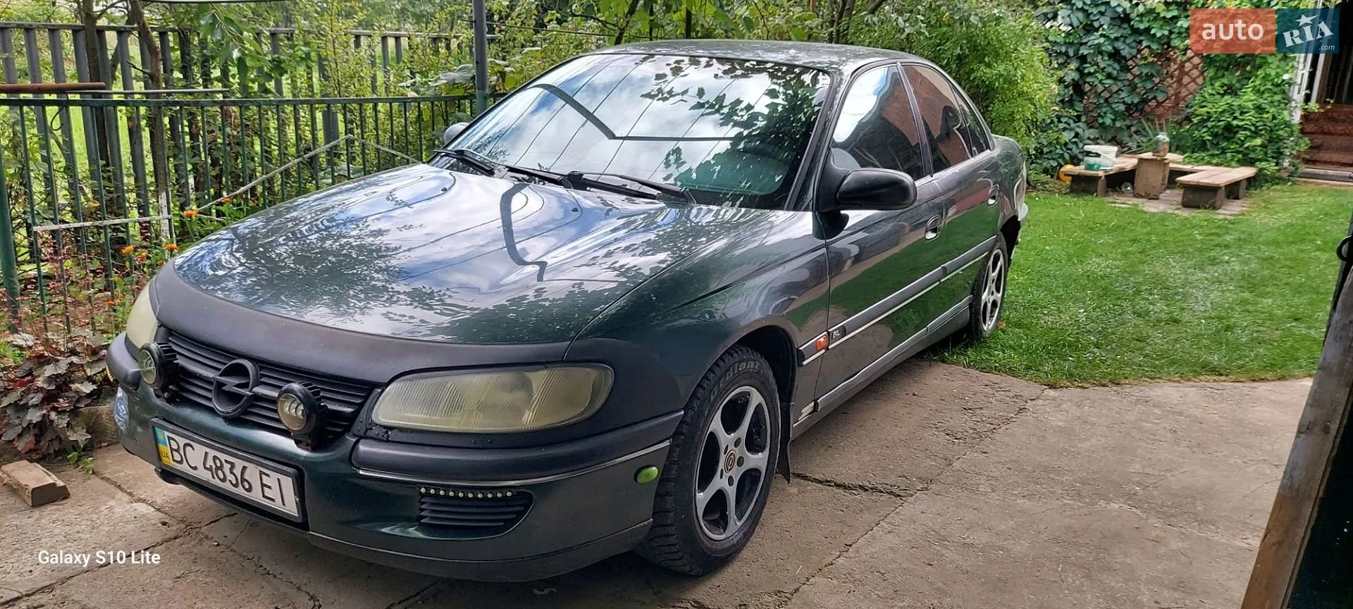 Opel Omega, 1995