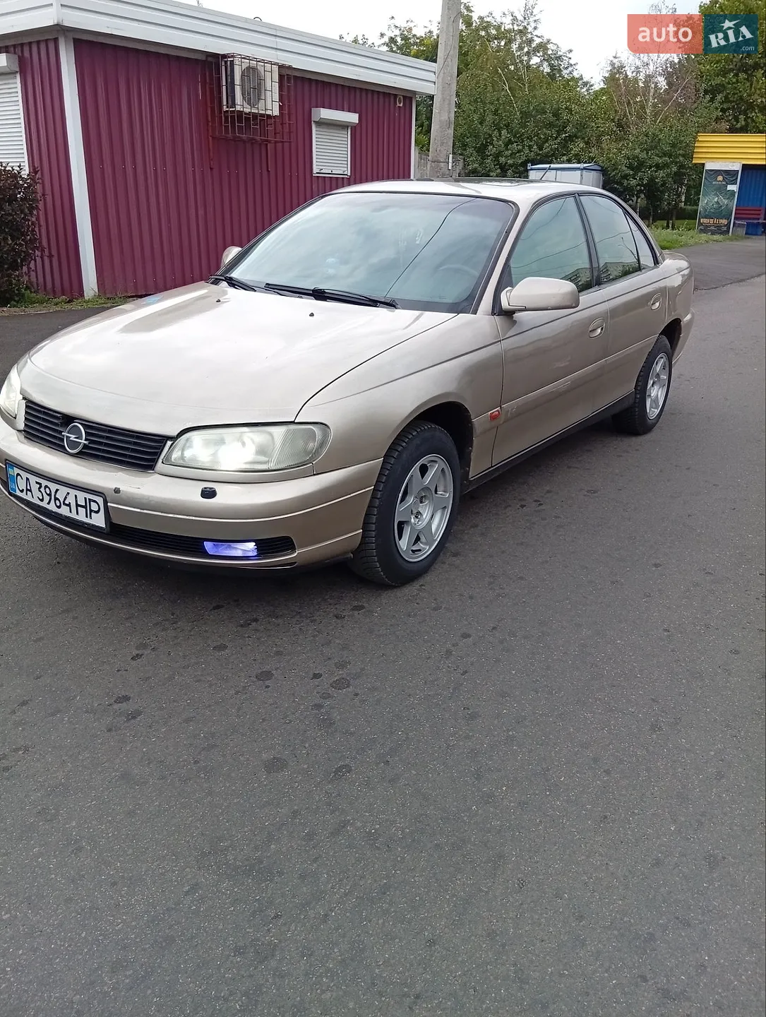 Opel Omega, 1996